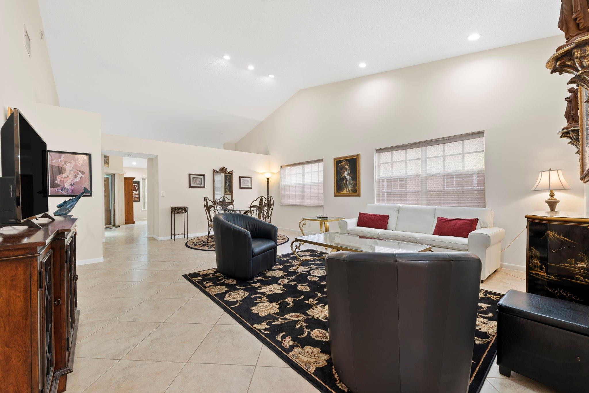 Emerald Pointe - Residential