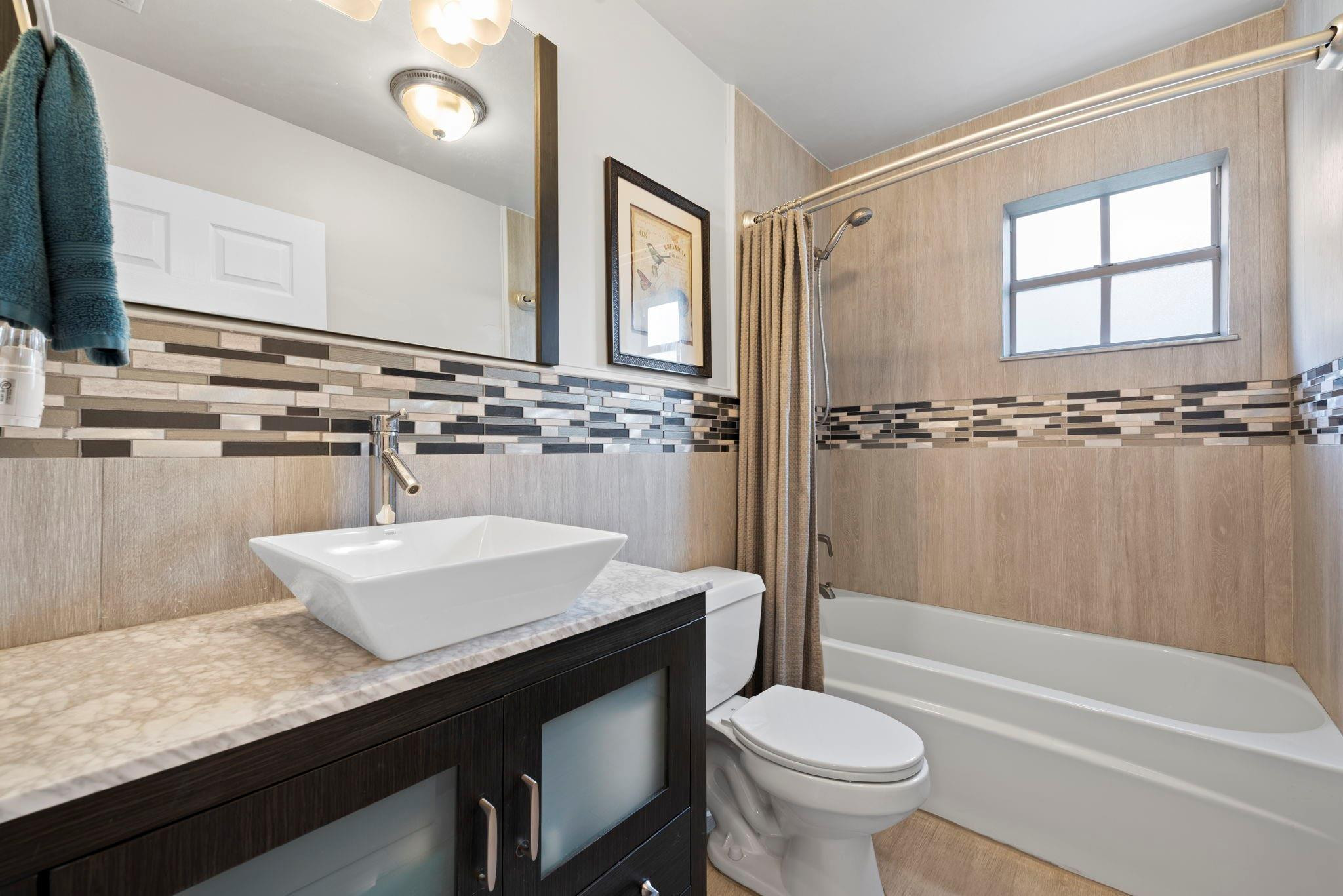 Emerald Pointe - Residential