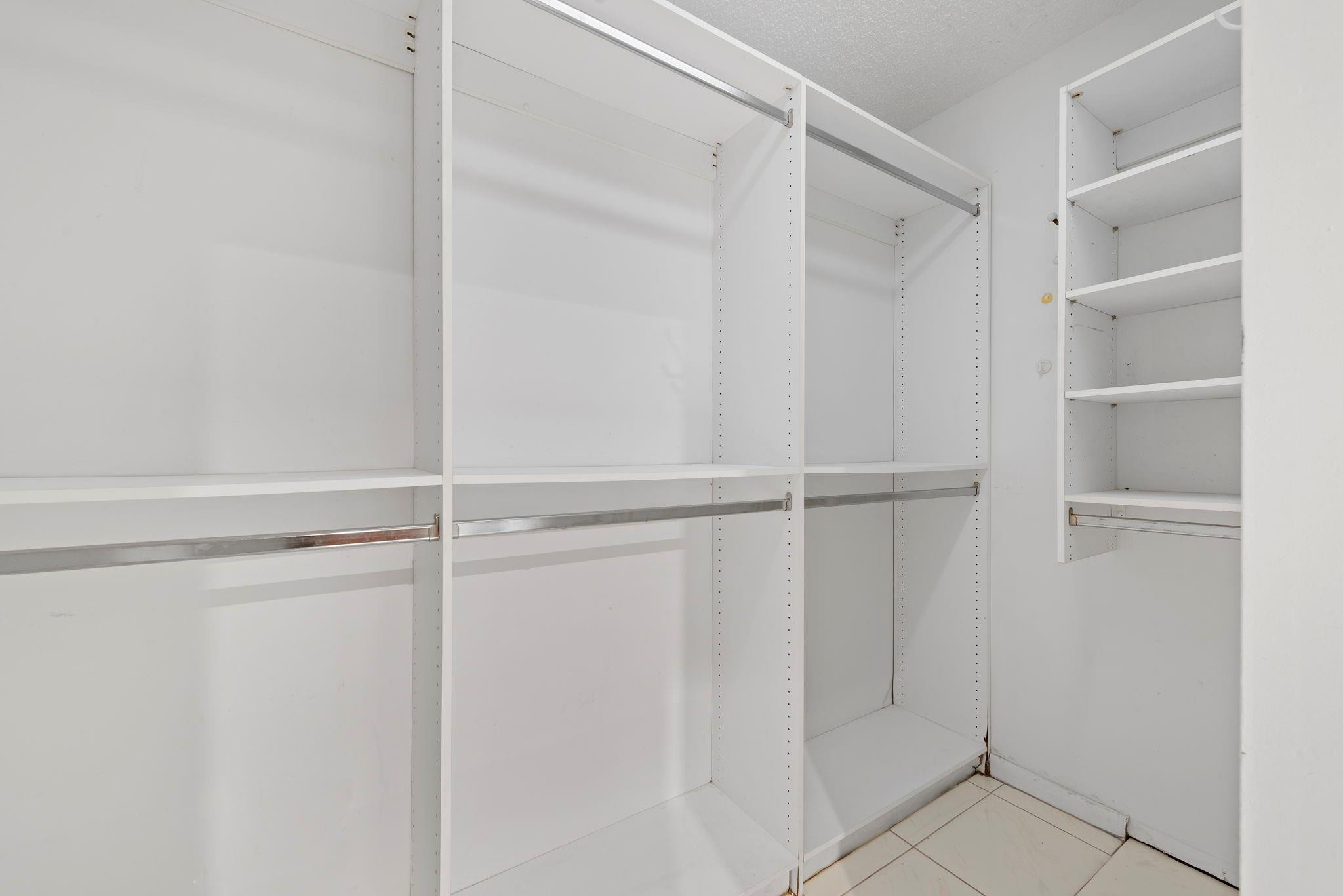 Emerald Pointe - Residential