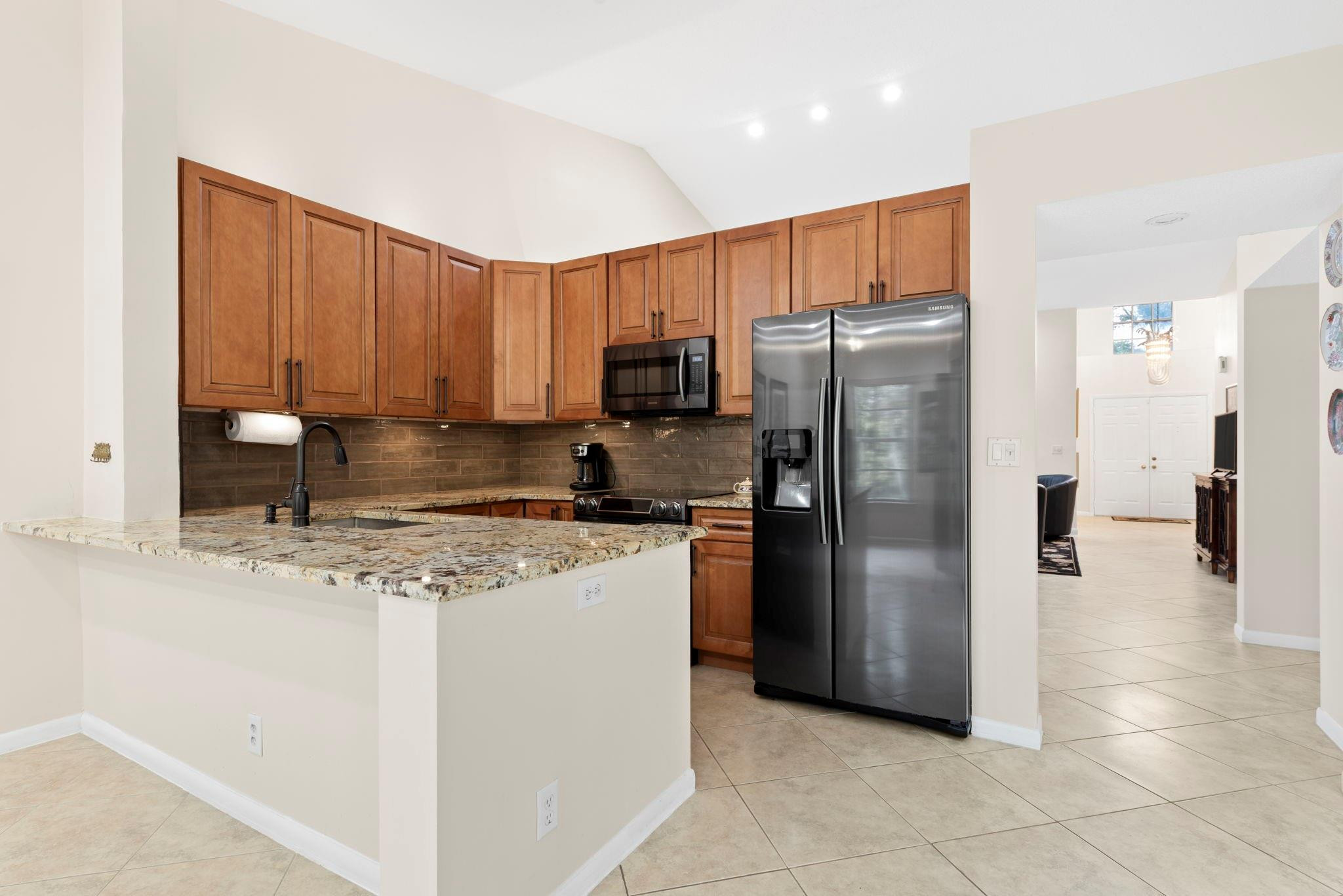 Emerald Pointe - Residential