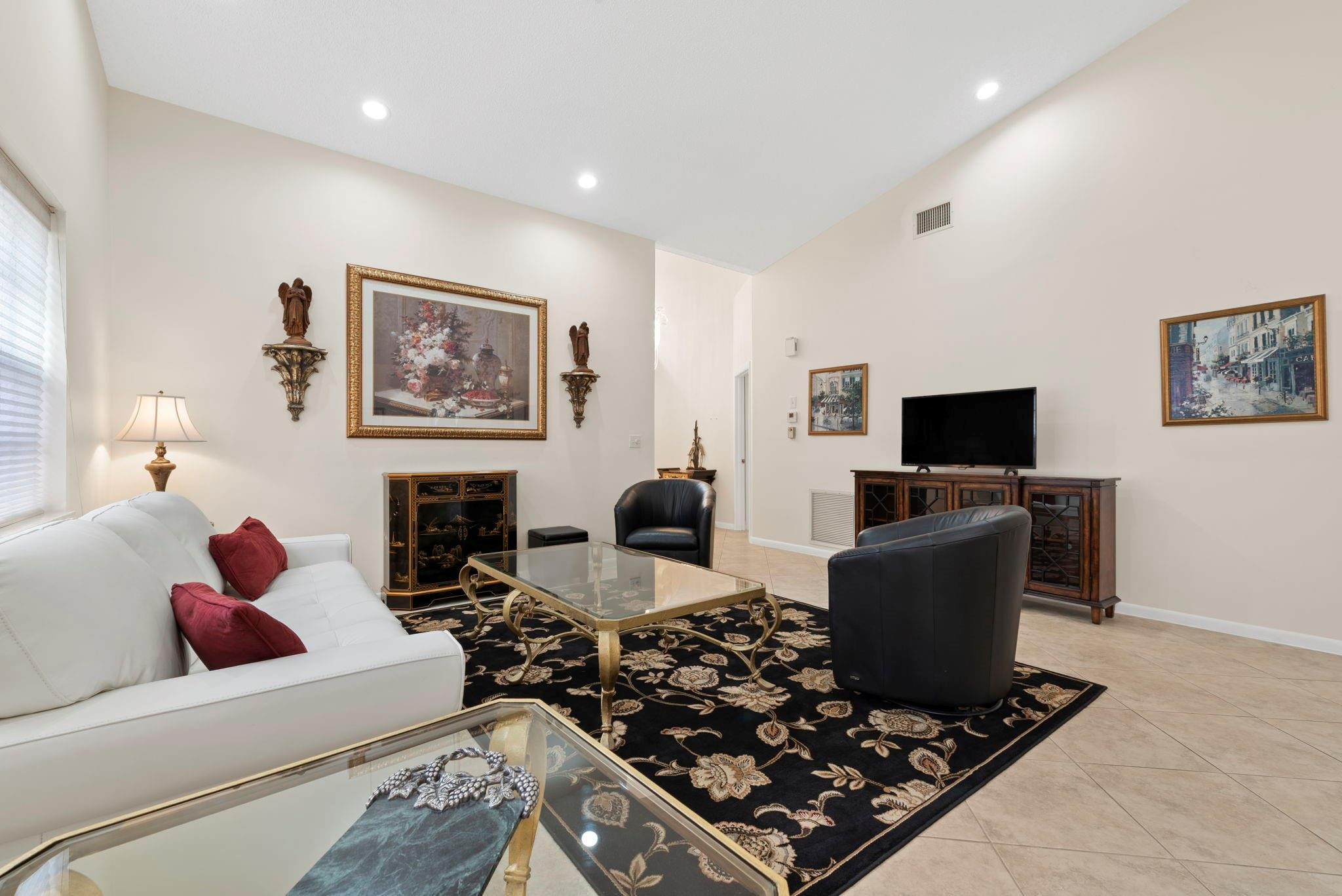 Emerald Pointe - Residential