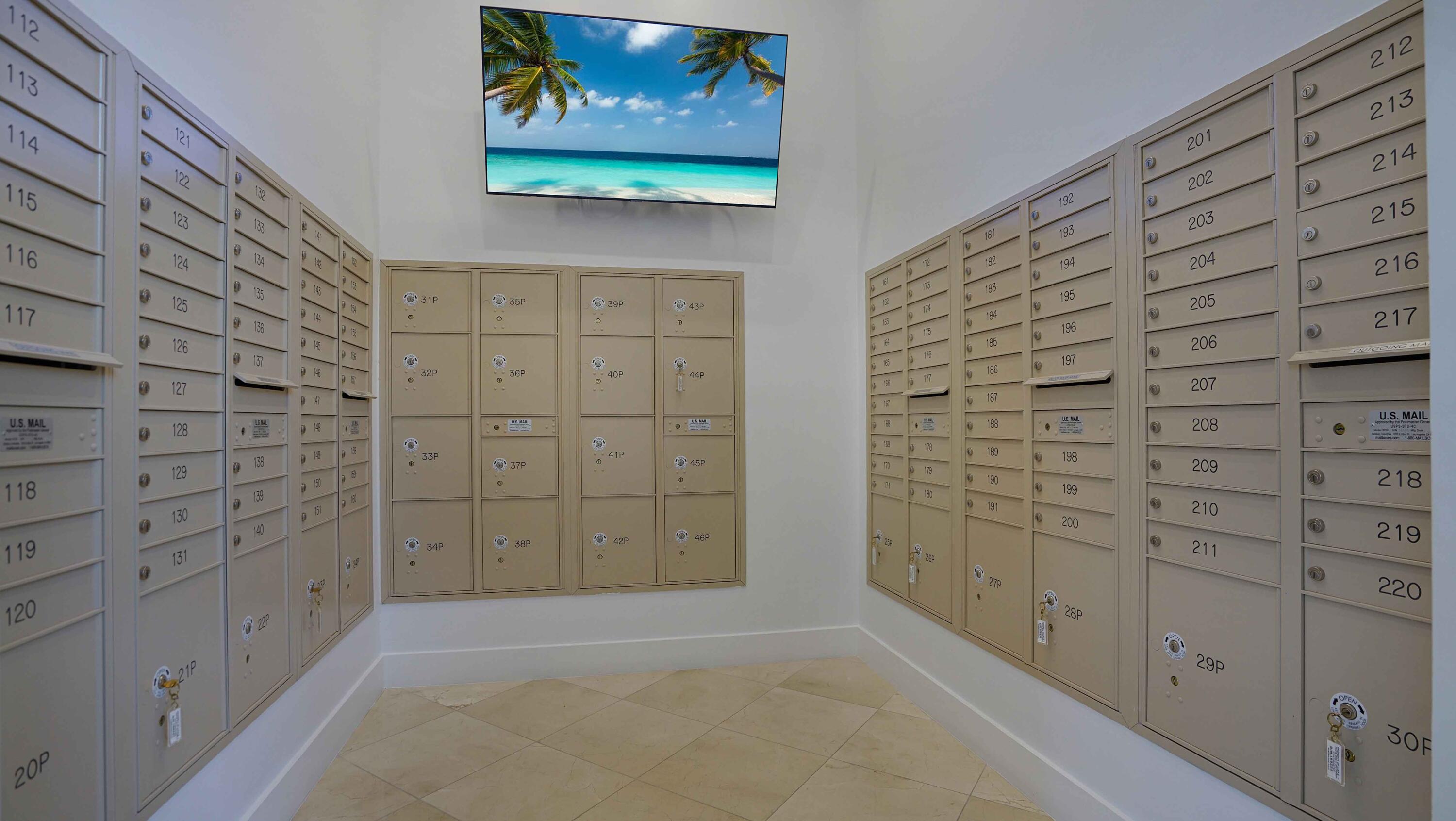 RIVIERA CONDO - Residential