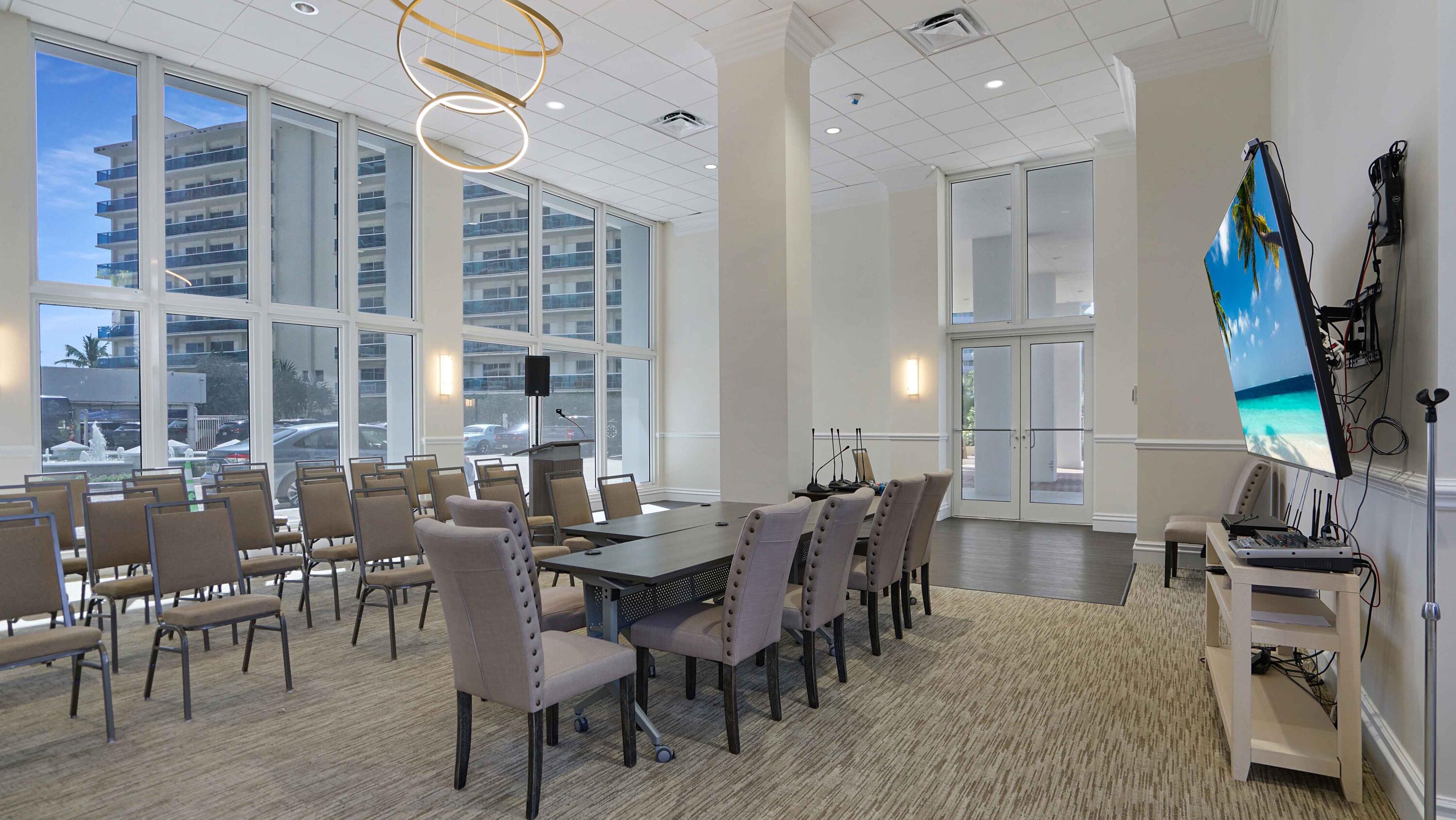 RIVIERA CONDO - Residential