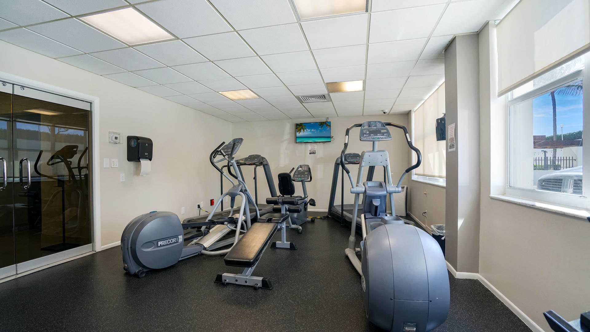 RIVIERA CONDO - Residential