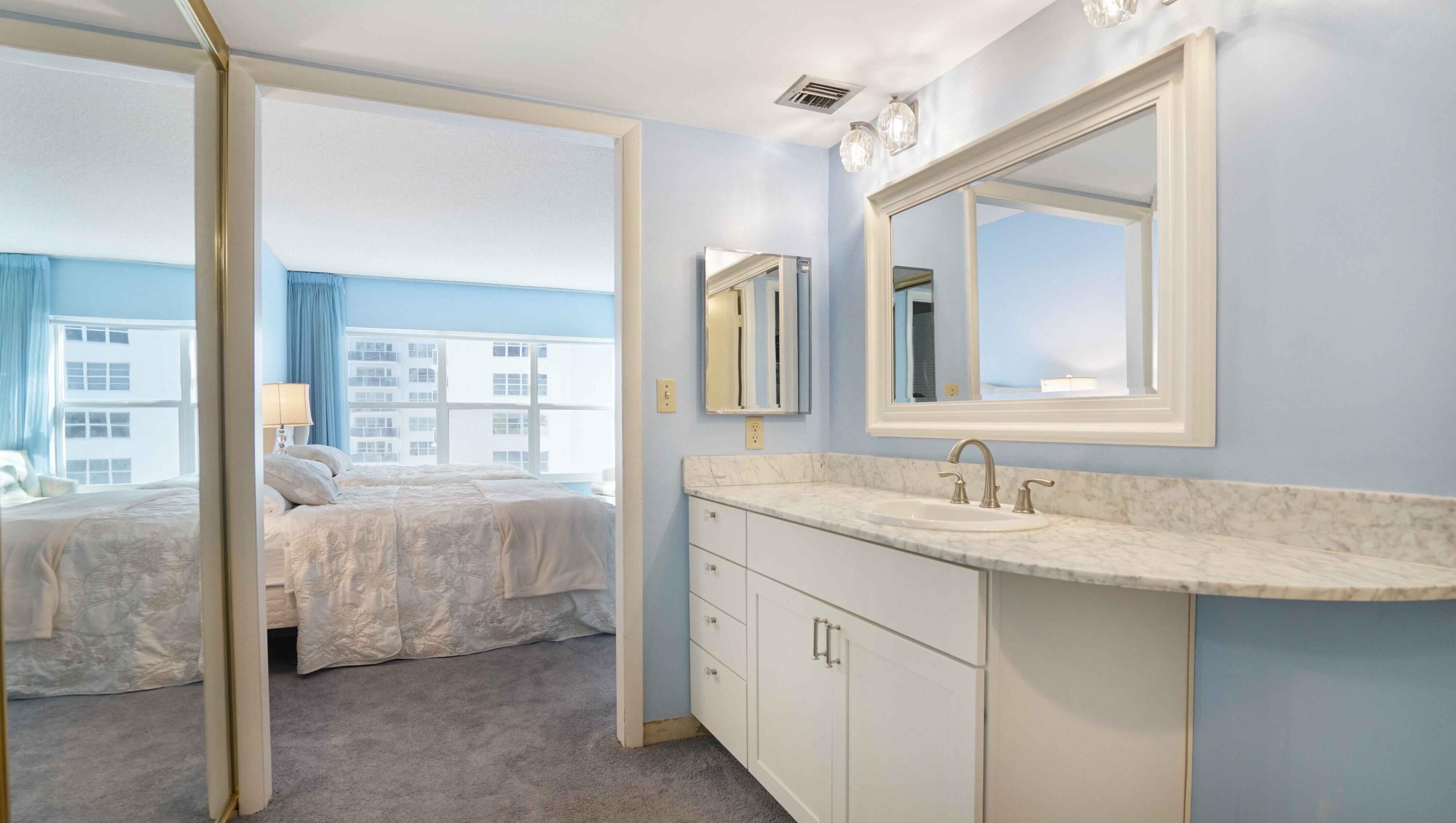 RIVIERA CONDO - Residential