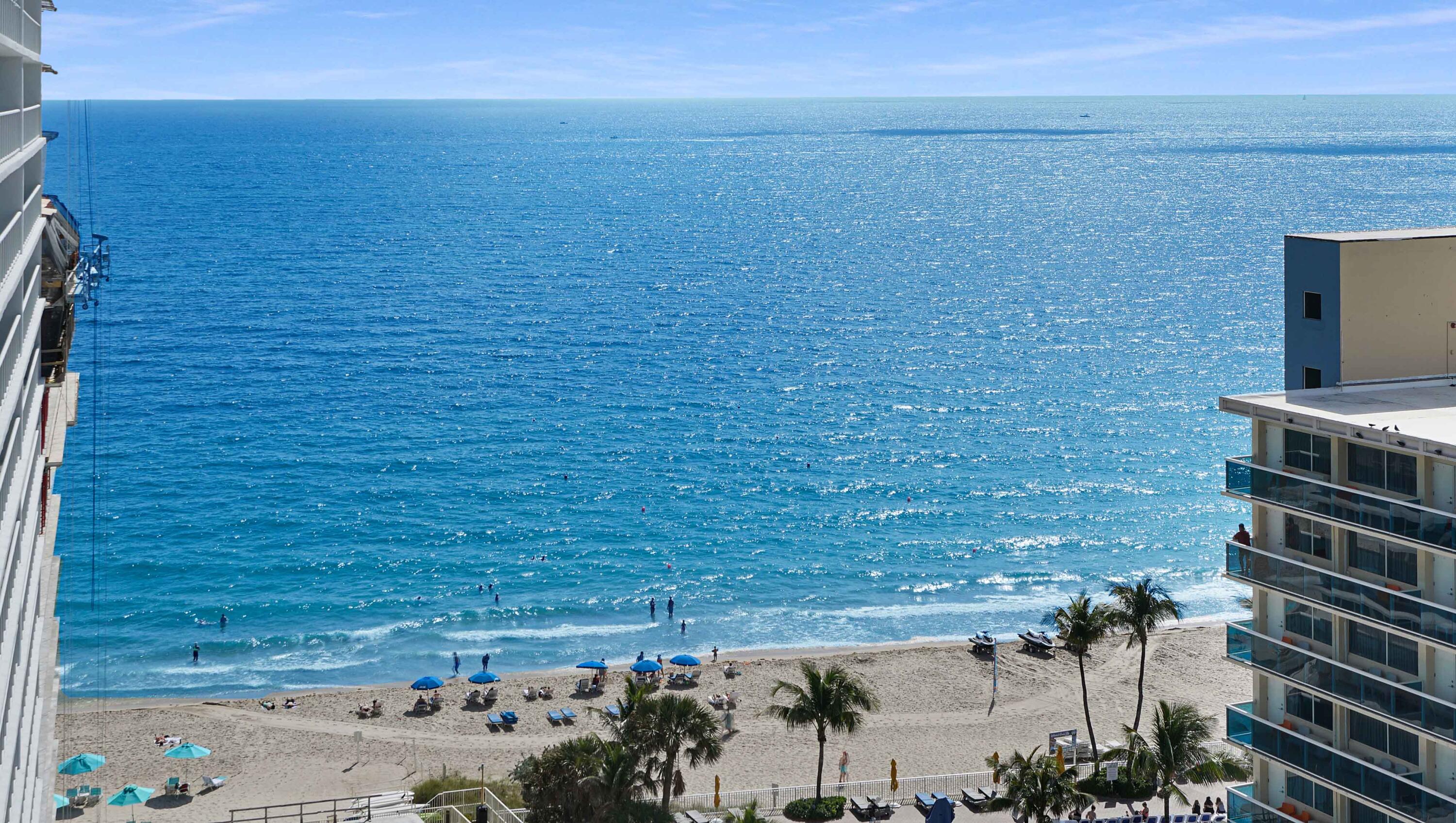 RIVIERA CONDO - Residential