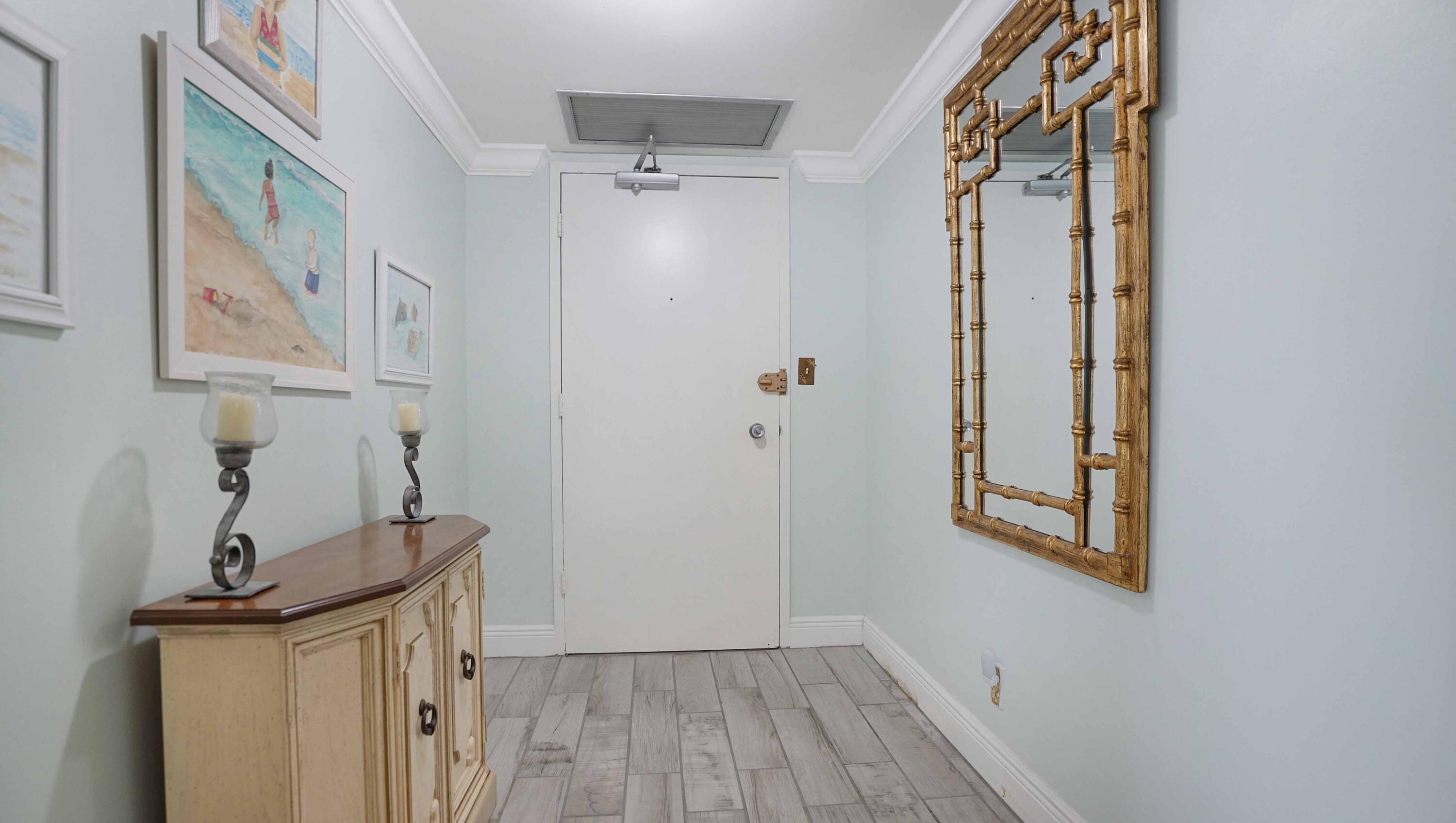 RIVIERA CONDO - Residential