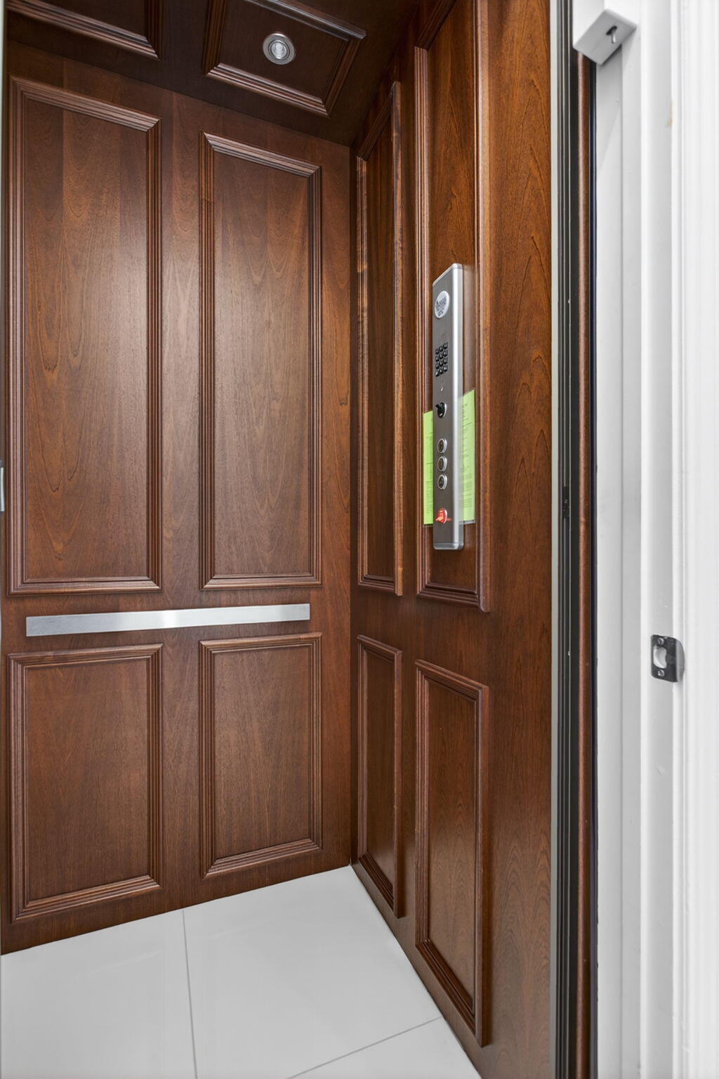 BRUSCHI PROPERTY - Residential