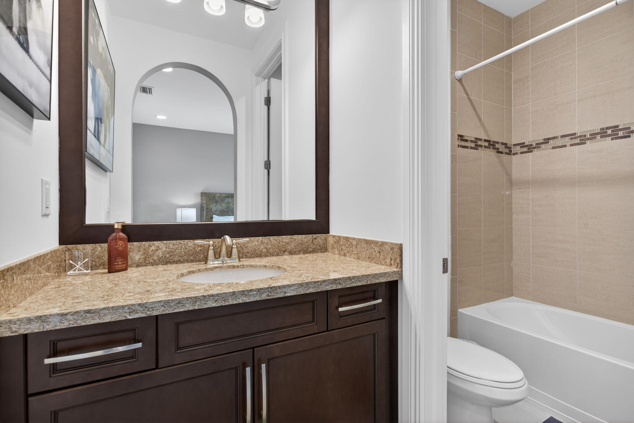 BRUSCHI PROPERTY - Residential