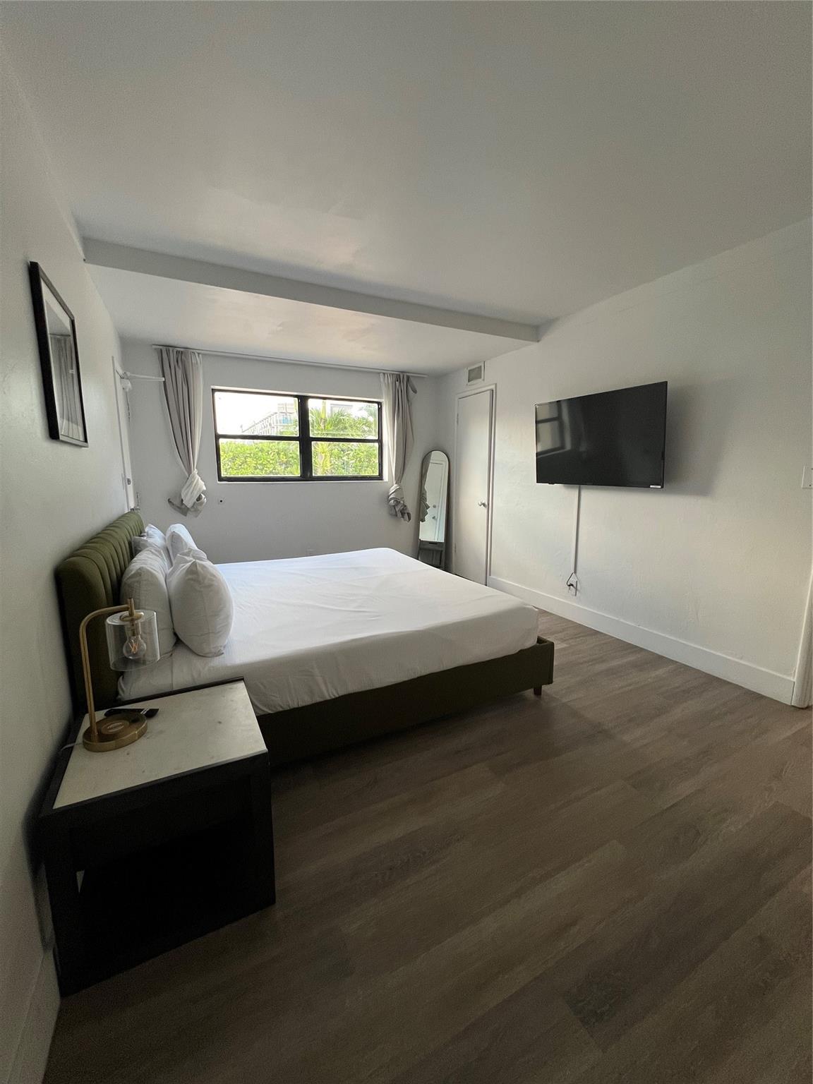 Lauderdale Beach Ext 27-4 - Residential Lease