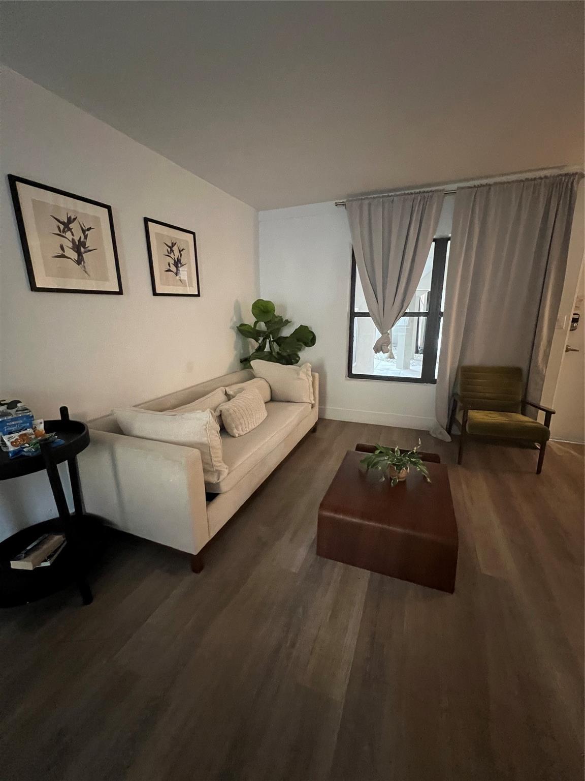 Lauderdale Beach Ext 27-4 - Residential Lease