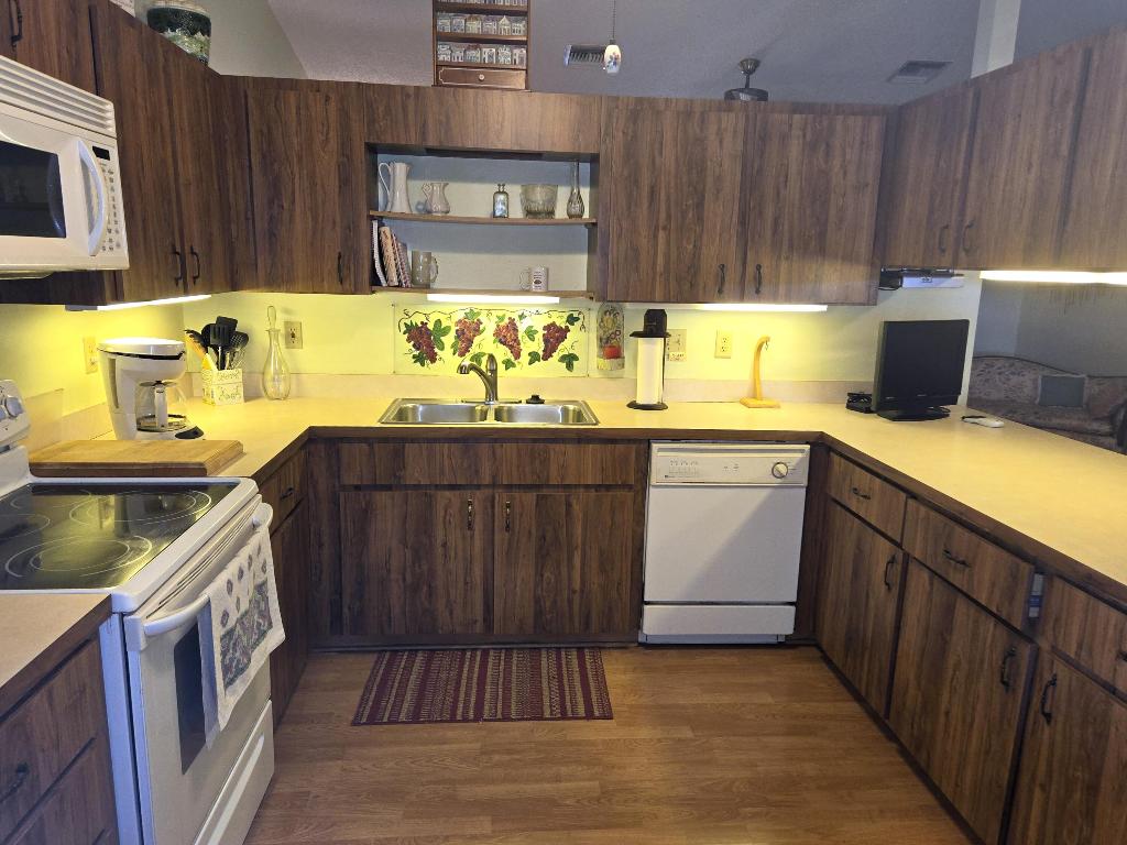 ECHO ESTATES - Residential