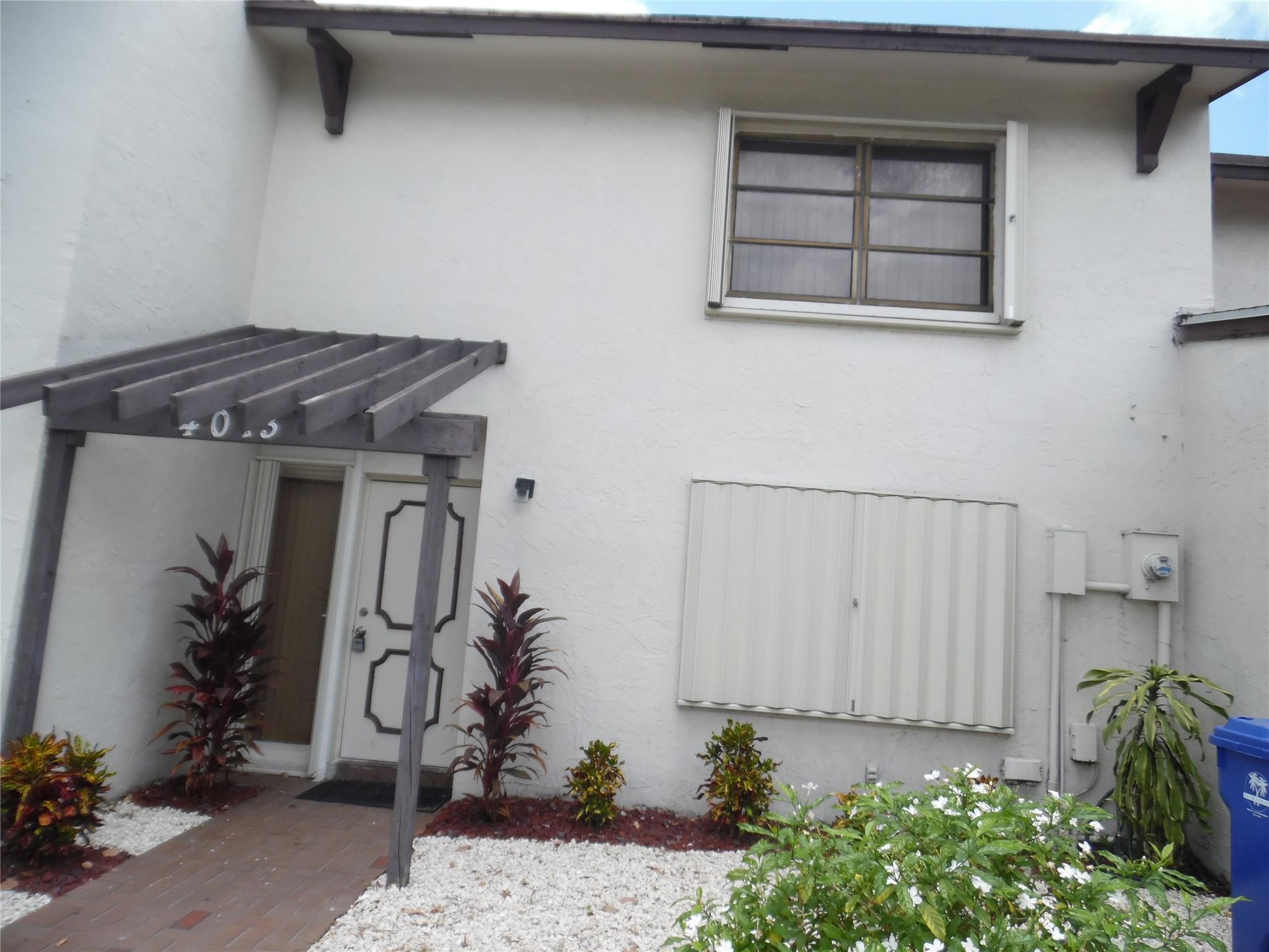 Woodscape TownHomes Condo - Residential Lease