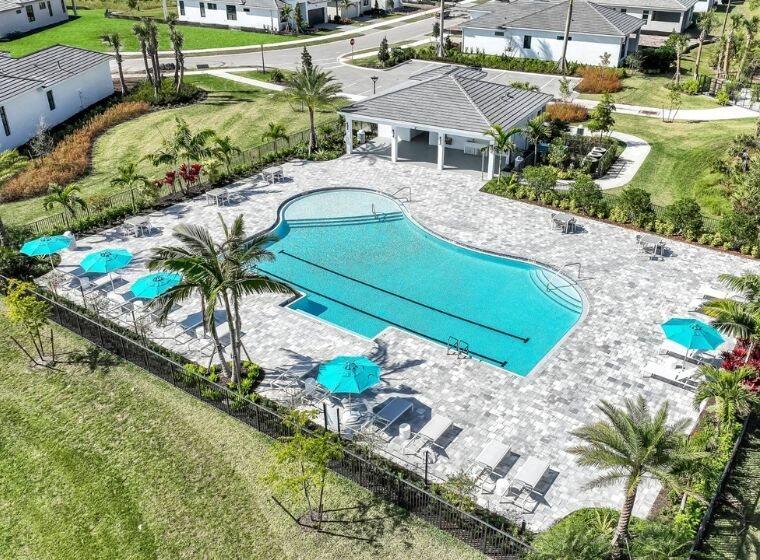 COVE ROYALE PUD PHASE 1 - Residential