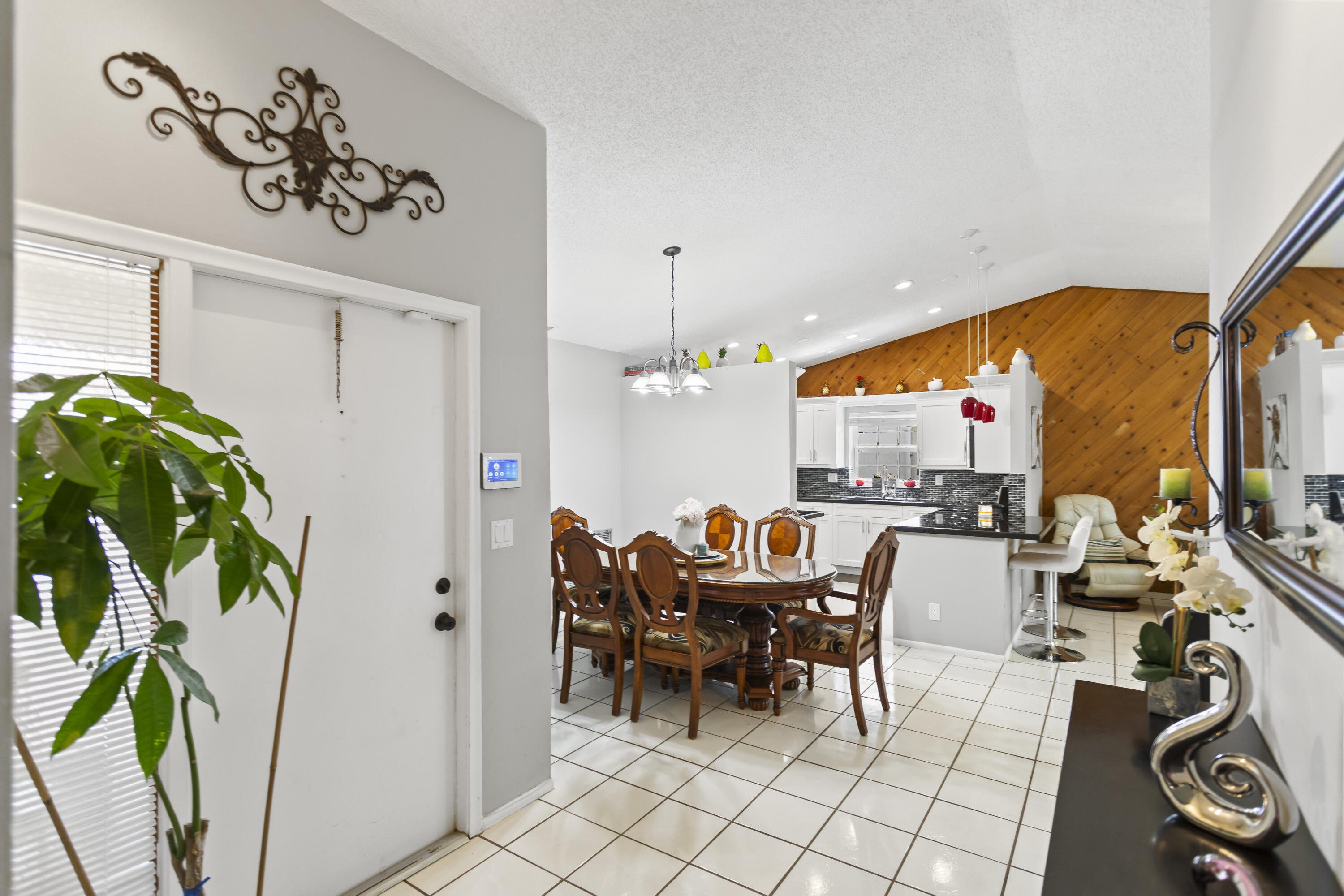 8620 NW 48th Street