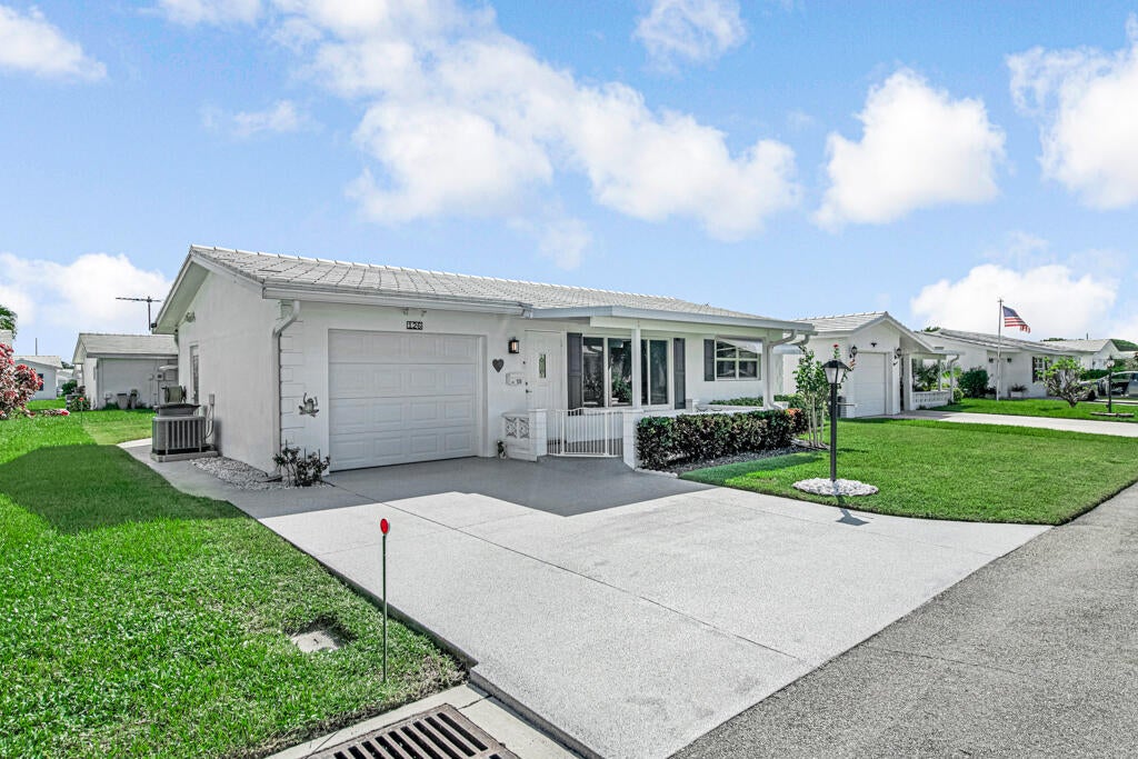 126 NW 14TH Street