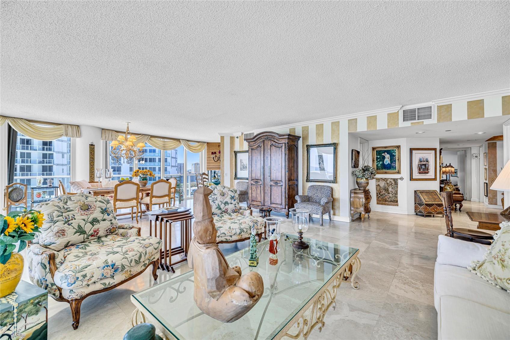 16445 Collins Ave 1121