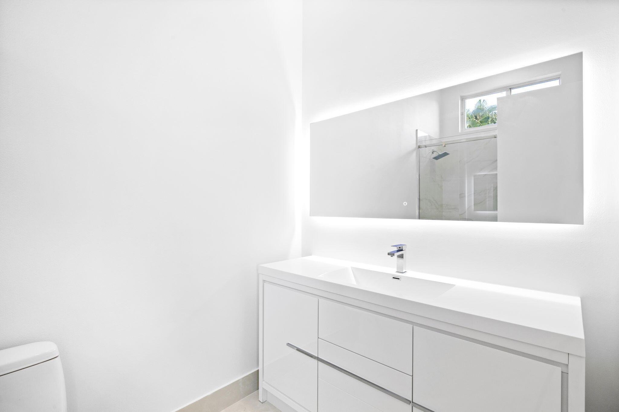 BAY HILL ESTATES - Residential