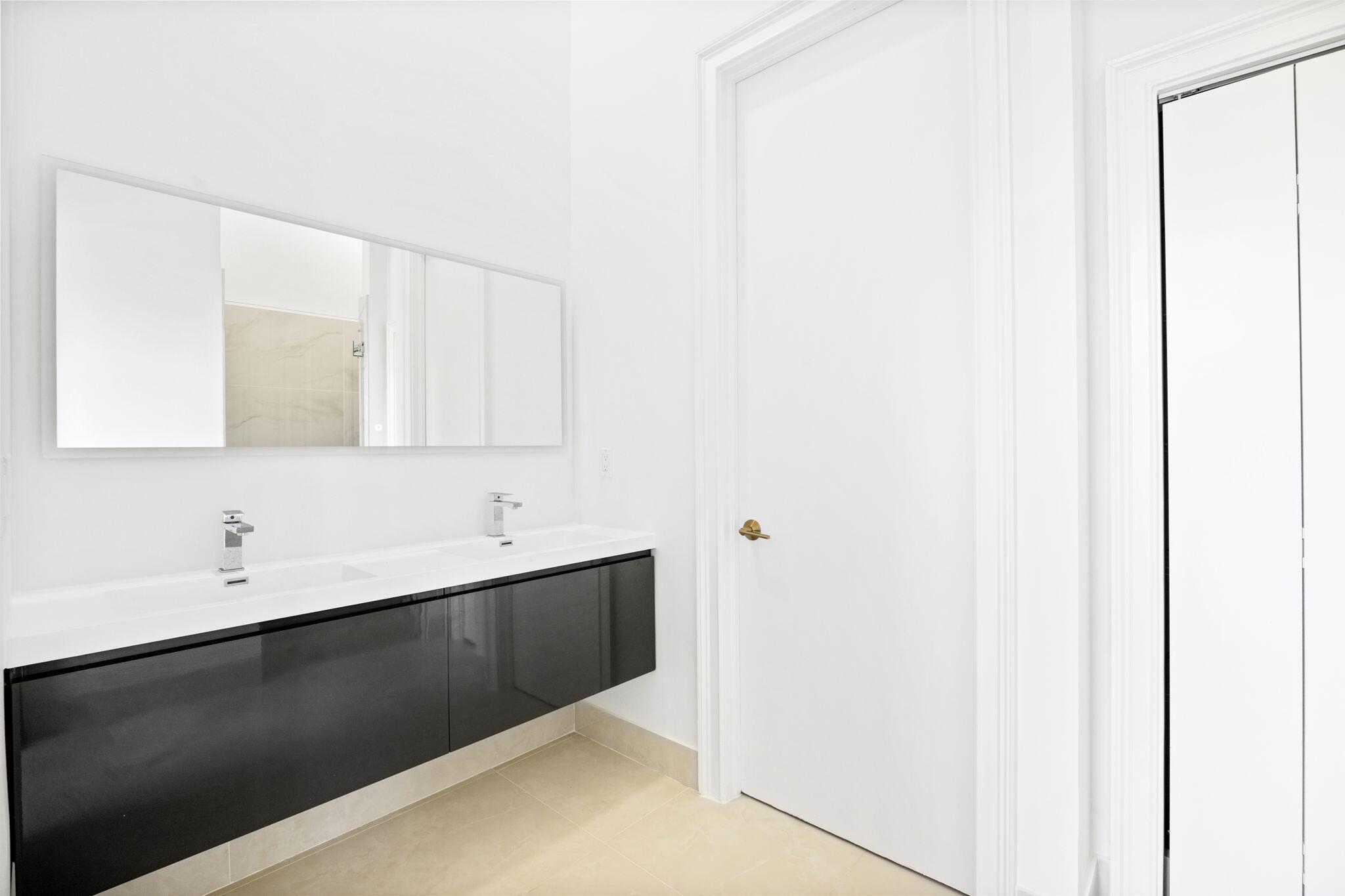 BAY HILL ESTATES - Residential