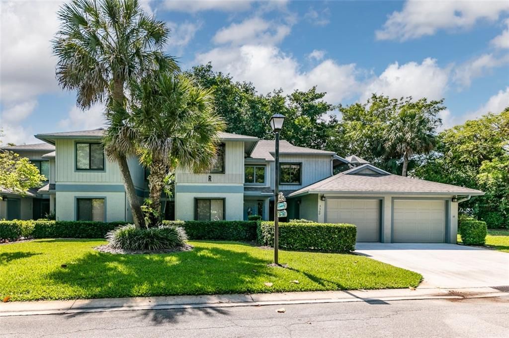 Photo of 5506 SE Schooner Oaks Way #5506, Stuart, FL 34997 (MLS # F10331080)
