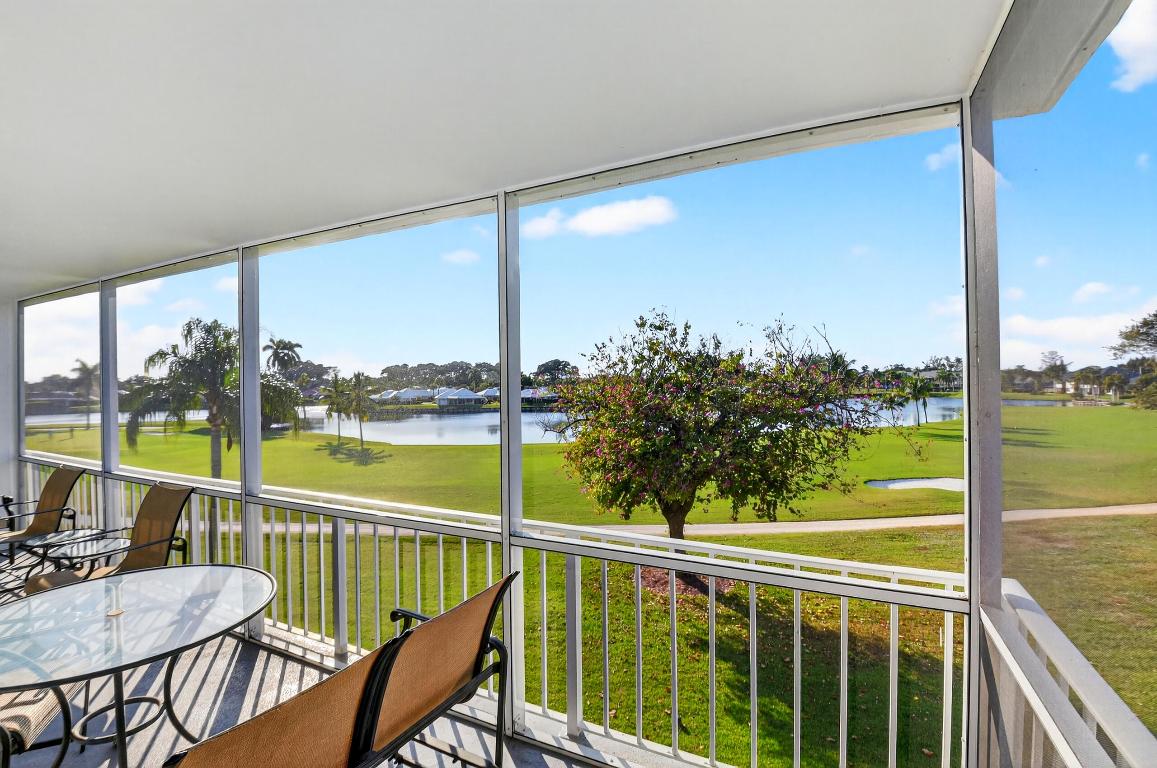 ATLANTIS SHERBROOKE VILLAS - Residential