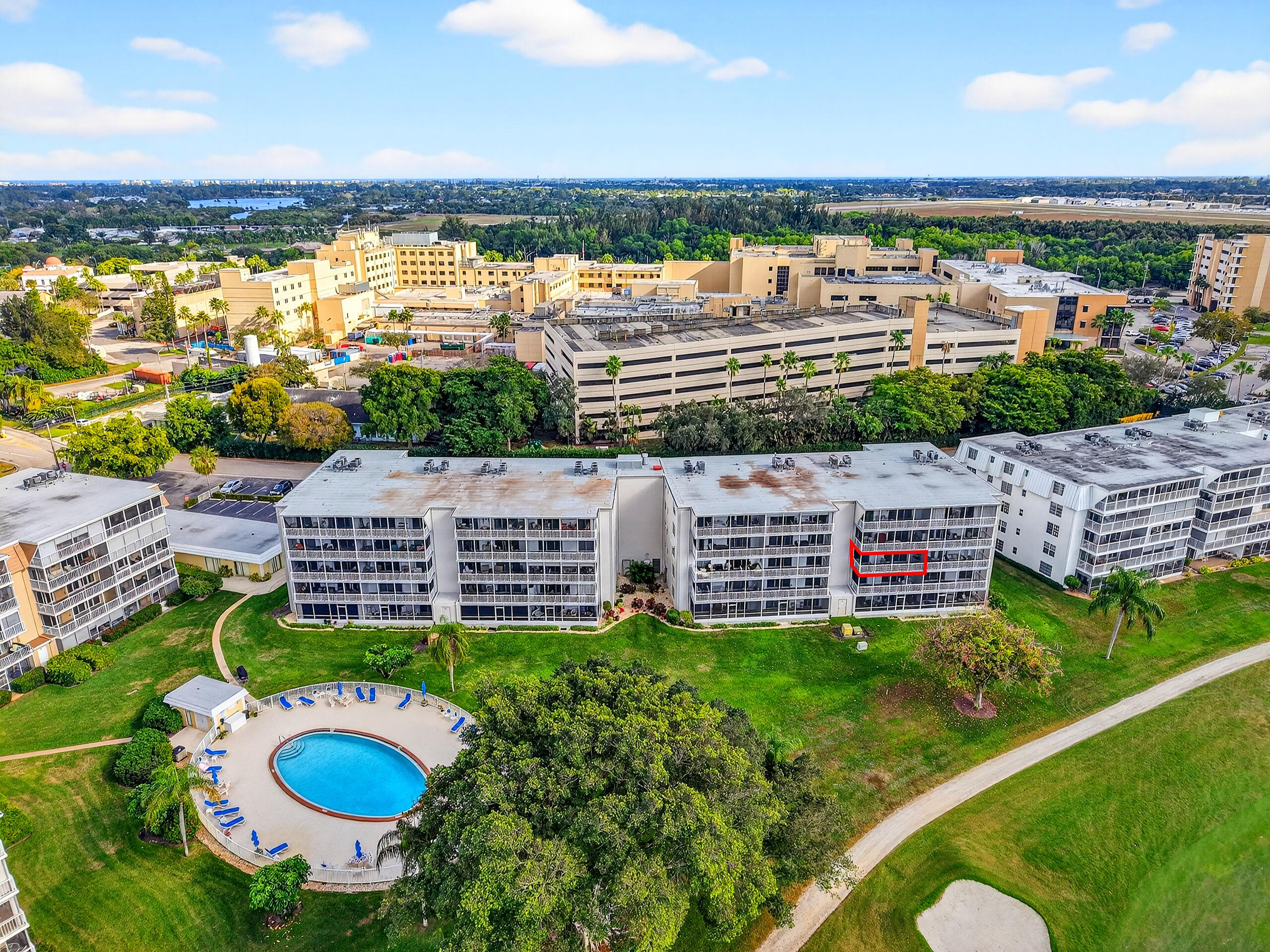 ATLANTIS SHERBROOKE VILLAS - Residential