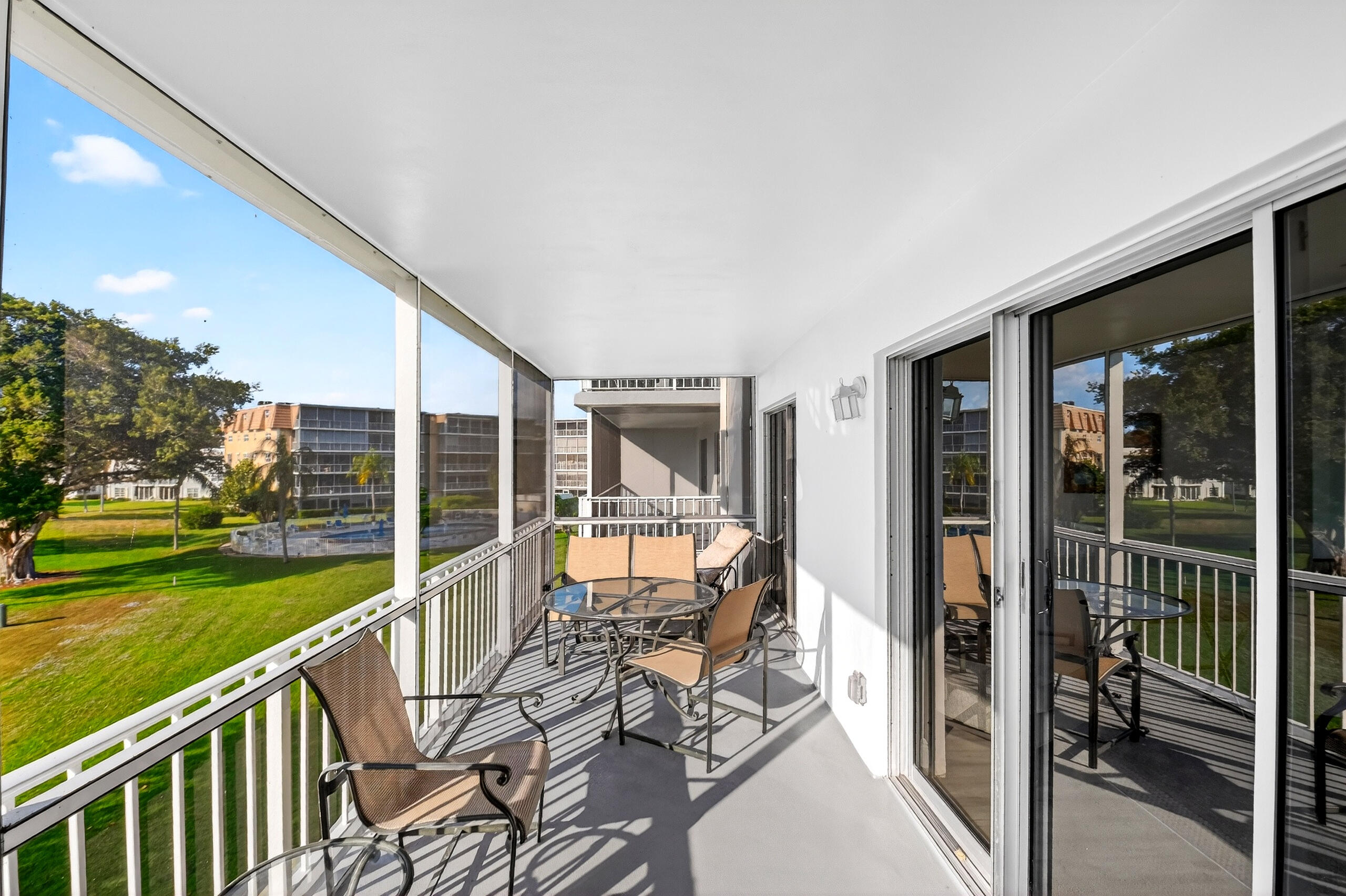 ATLANTIS SHERBROOKE VILLAS - Residential