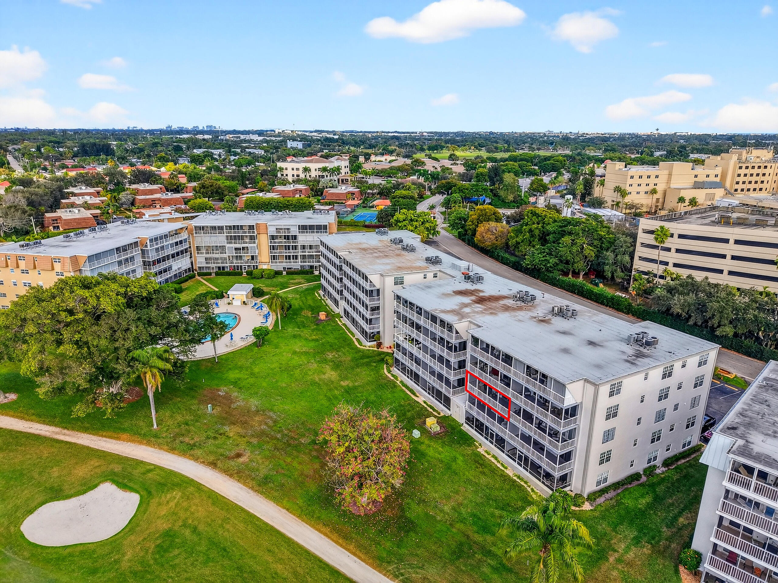 ATLANTIS SHERBROOKE VILLAS - Residential