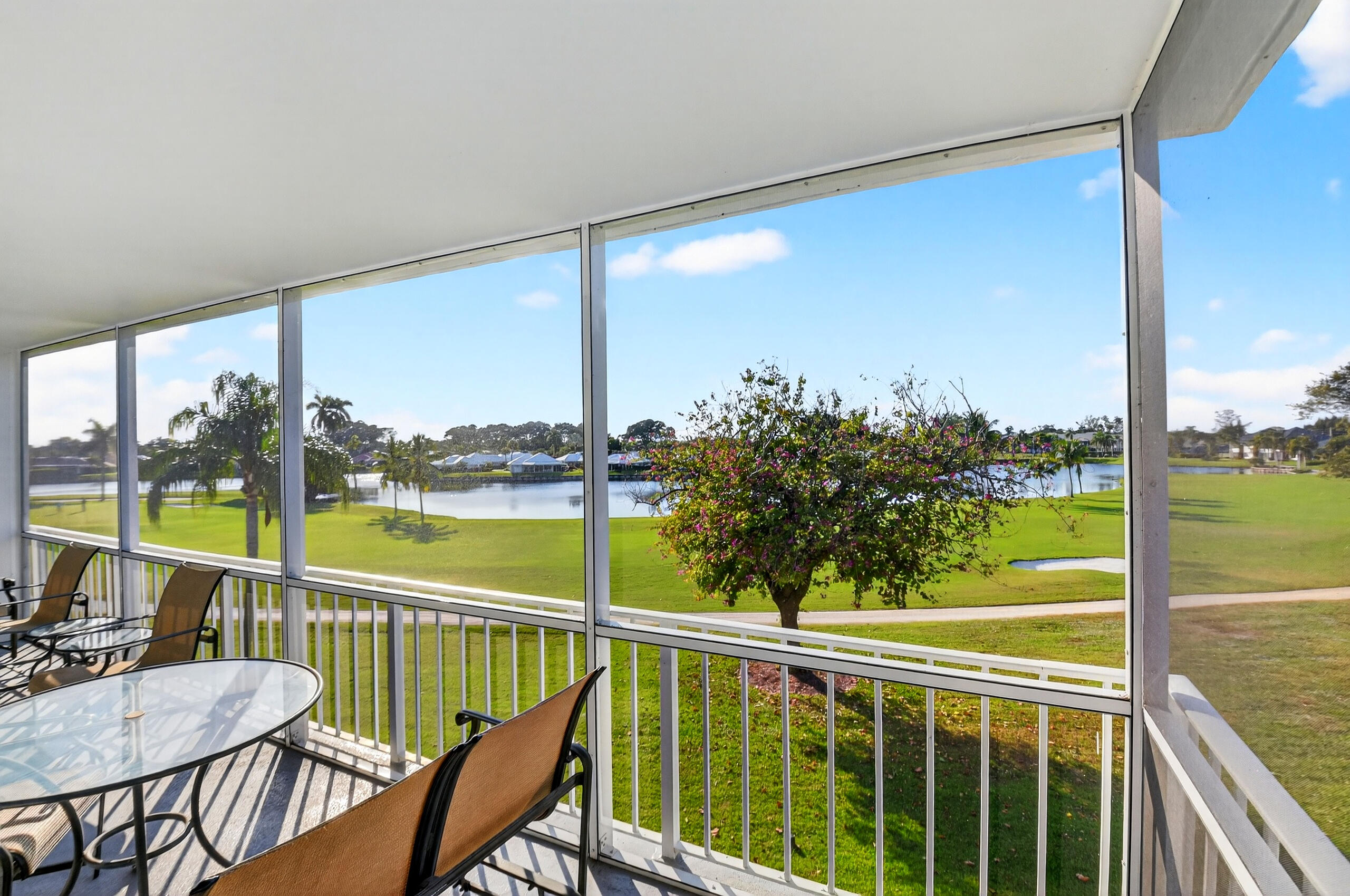 ATLANTIS SHERBROOKE VILLAS - Residential