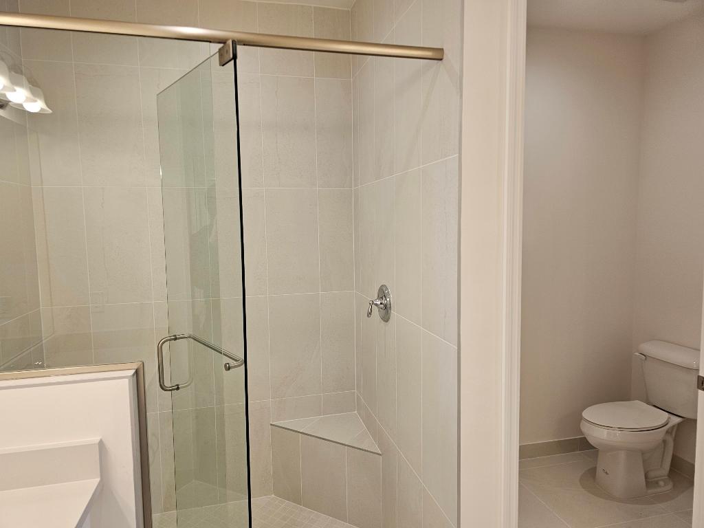 RIVERLAND PARCEL D - PLAT SIX - Residential Lease