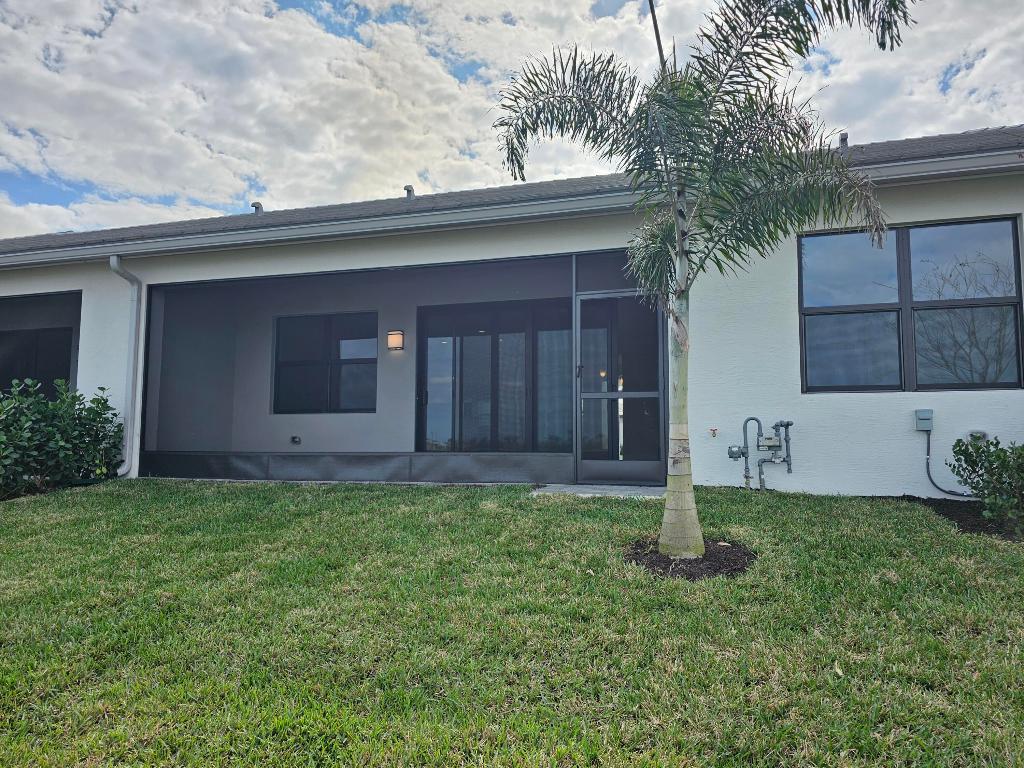 RIVERLAND PARCEL D - PLAT SIX - Residential Lease