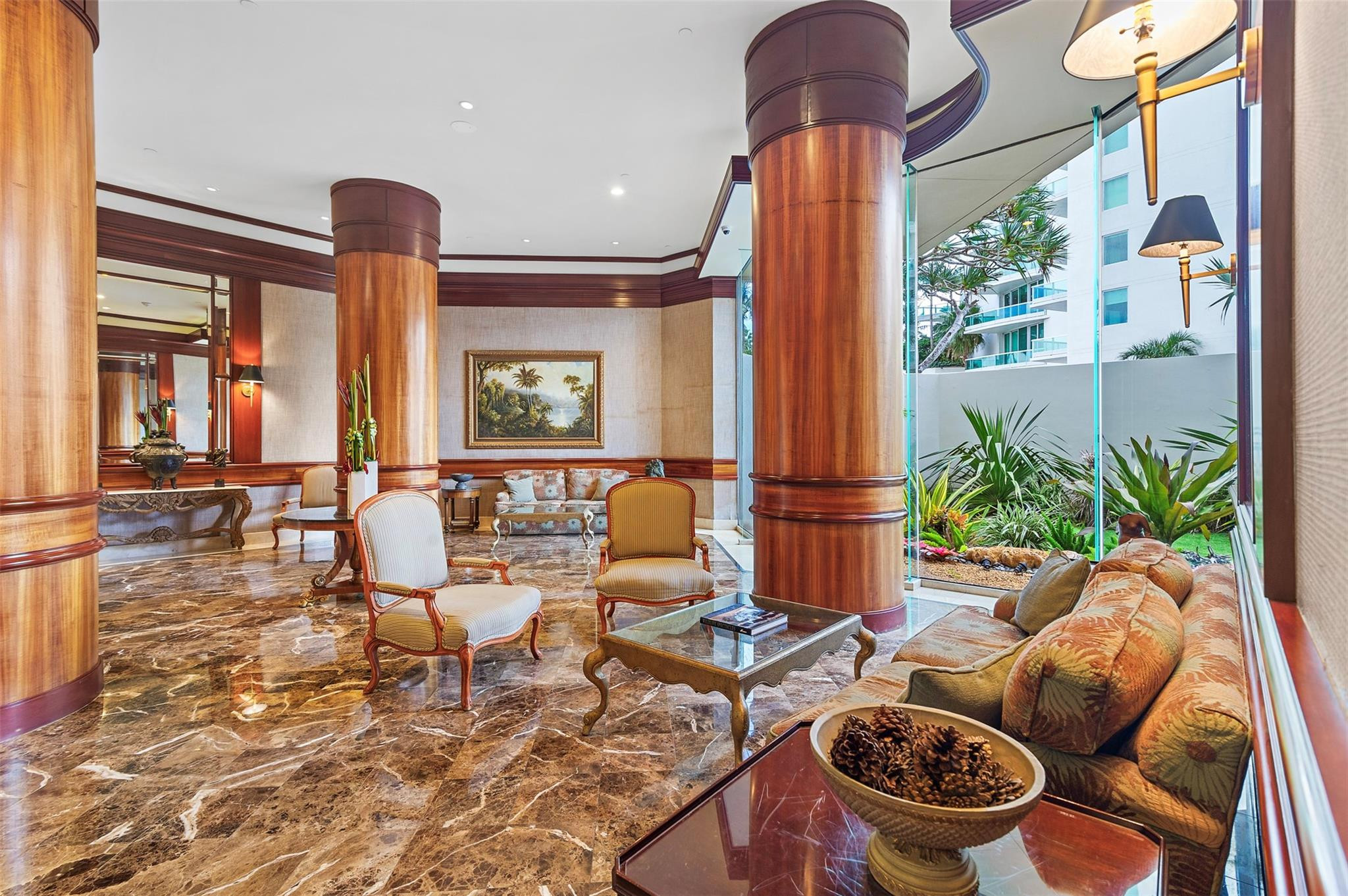 THE LANDMARK CONDO - Residential