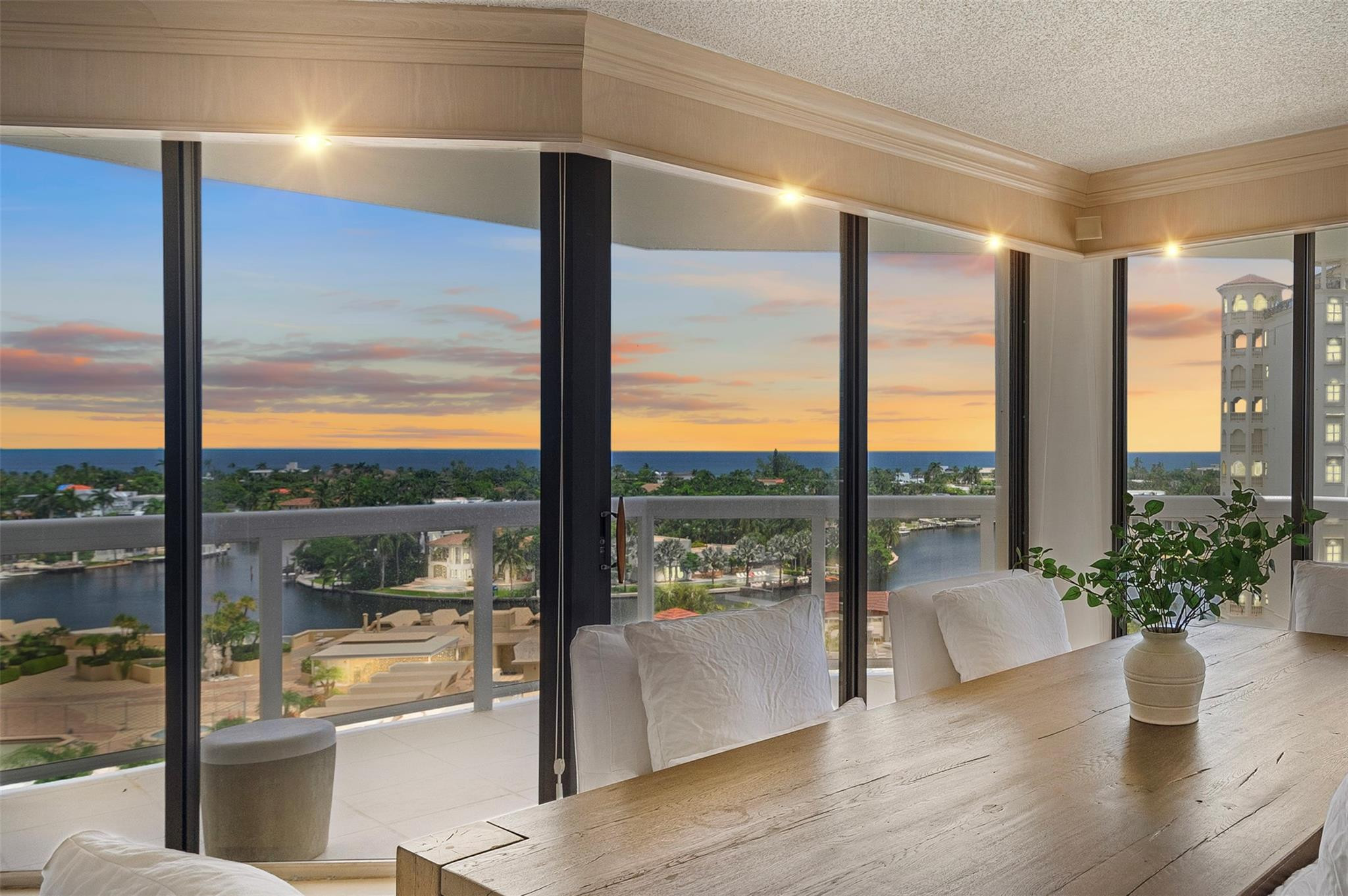 20185 E Country Club Drive 901