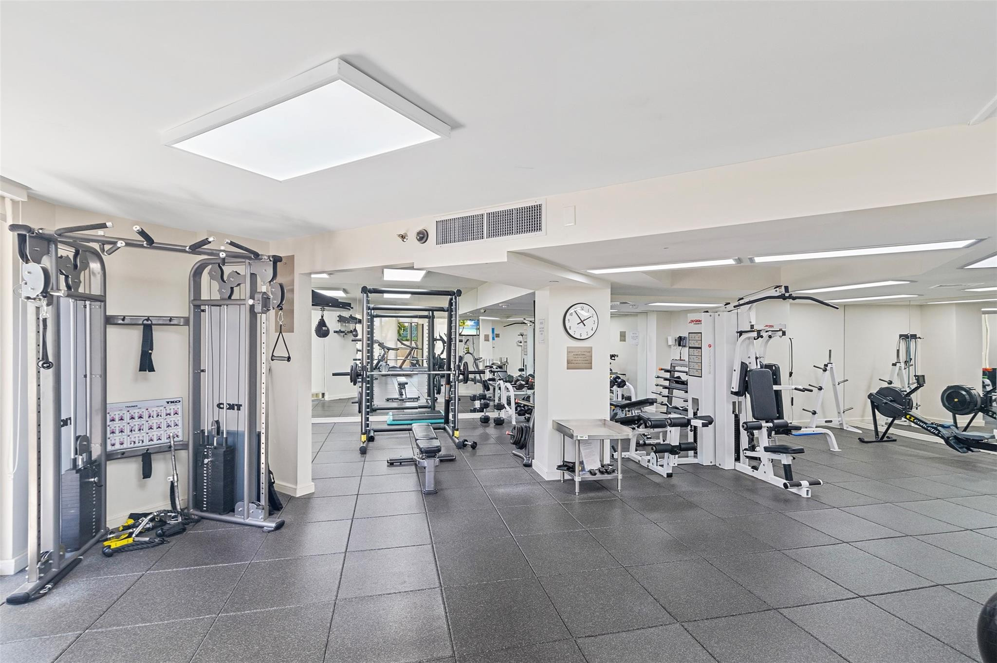 THE LANDMARK CONDO - Residential