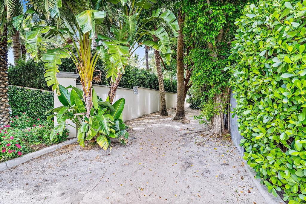 BOCA RATONE CO INLET - Residential