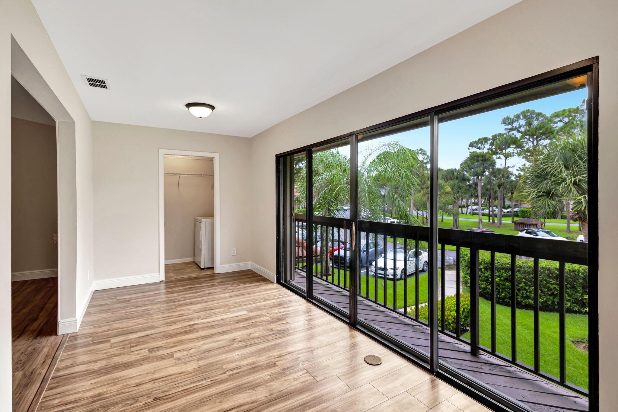 DUNBAR WOODS CONDO I II A - Residential Lease