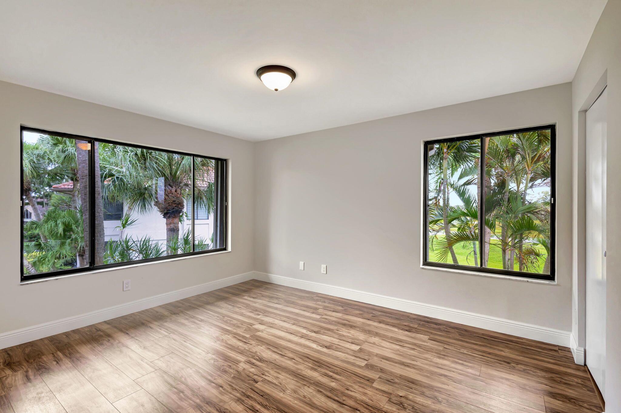 DUNBAR WOODS CONDO I II A - Residential Lease