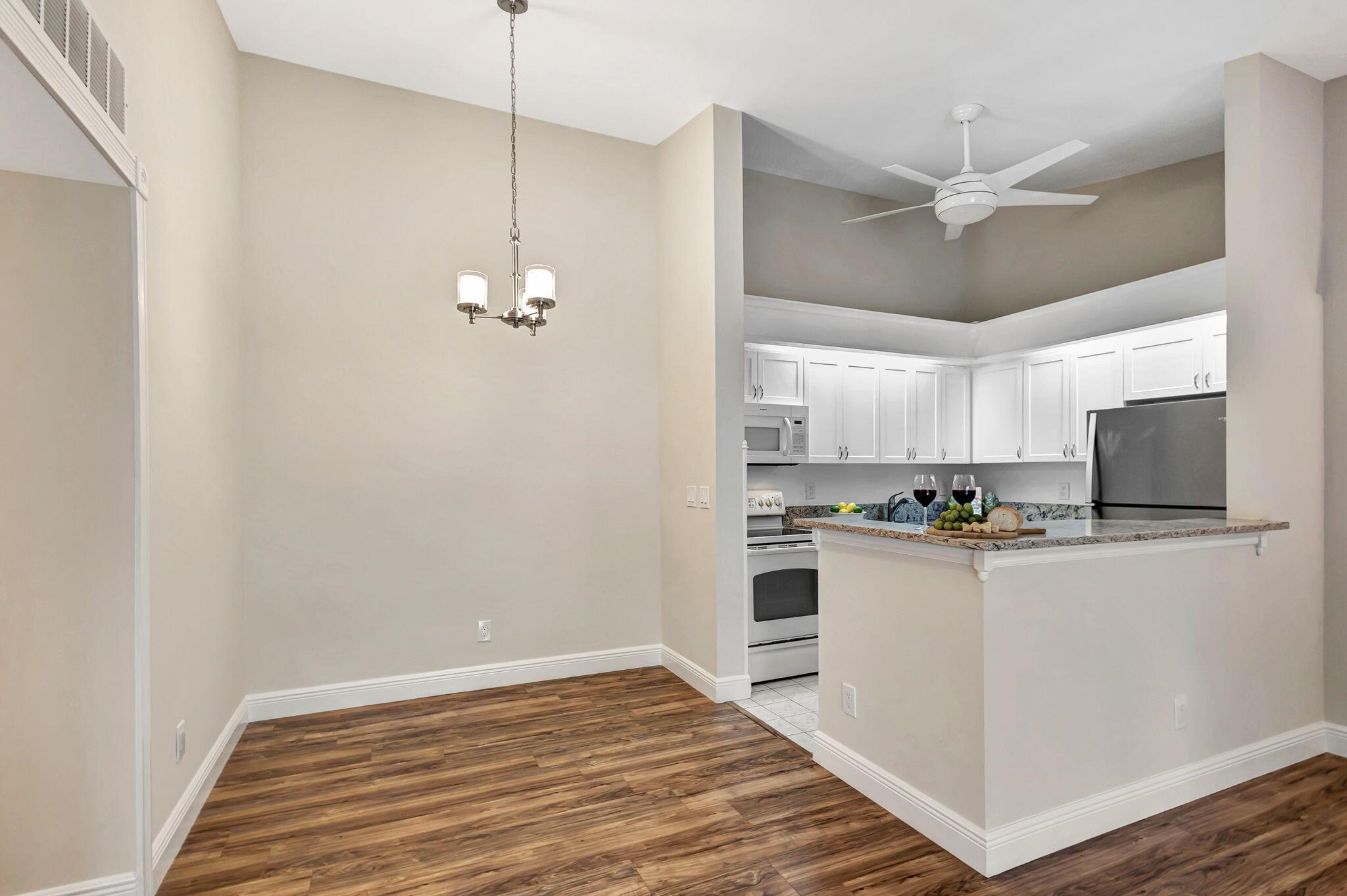 DUNBAR WOODS CONDO I II A - Residential Lease