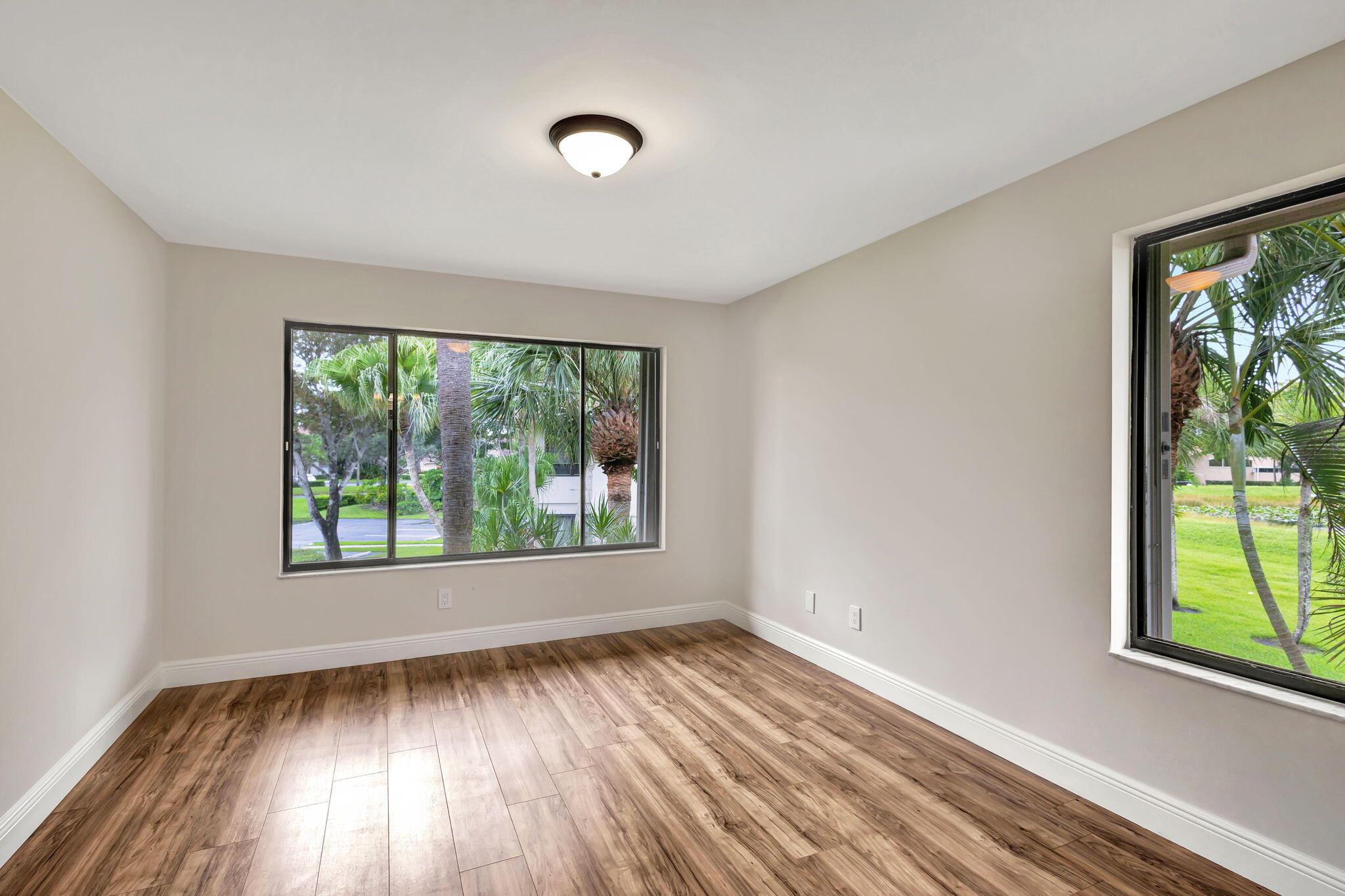 DUNBAR WOODS CONDO I II A - Residential Lease