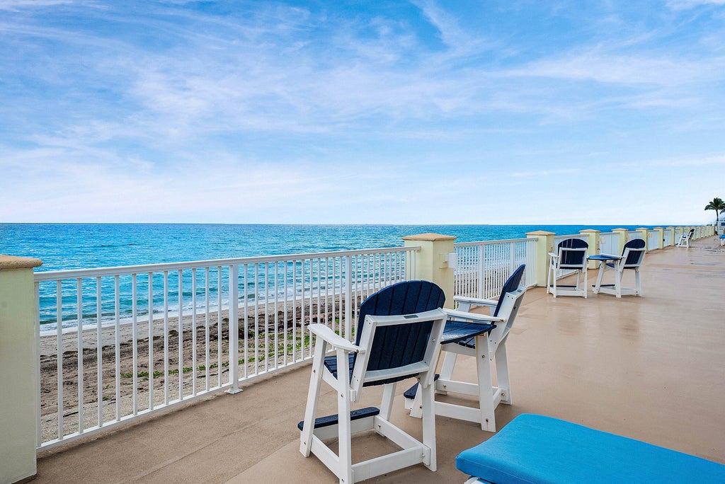 Photo of 3546 S OCEAN Boulevard #815, South Palm Beach, FL 33480 (MLS # B26076492)