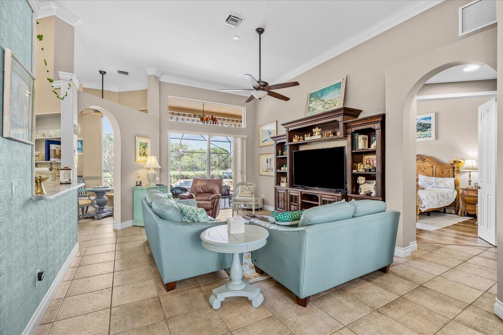 3178 SE Indian Wells Place