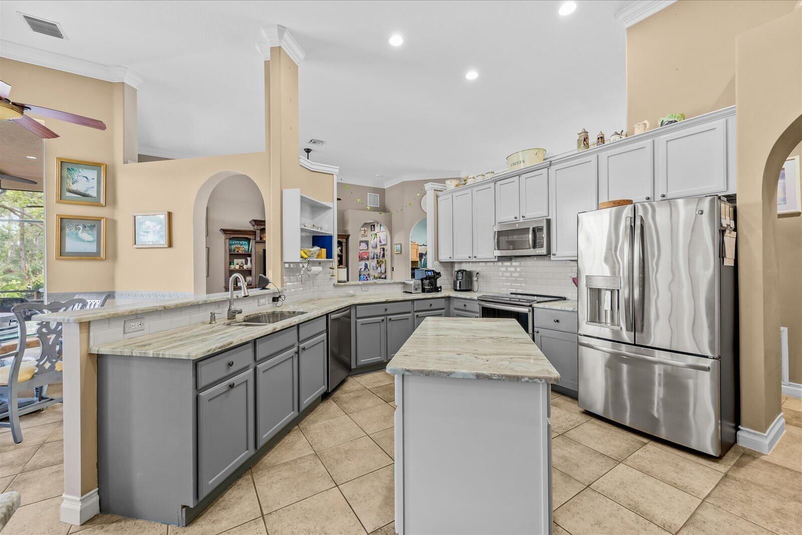 SUMMERFIELD GOLF CLUB - Residential