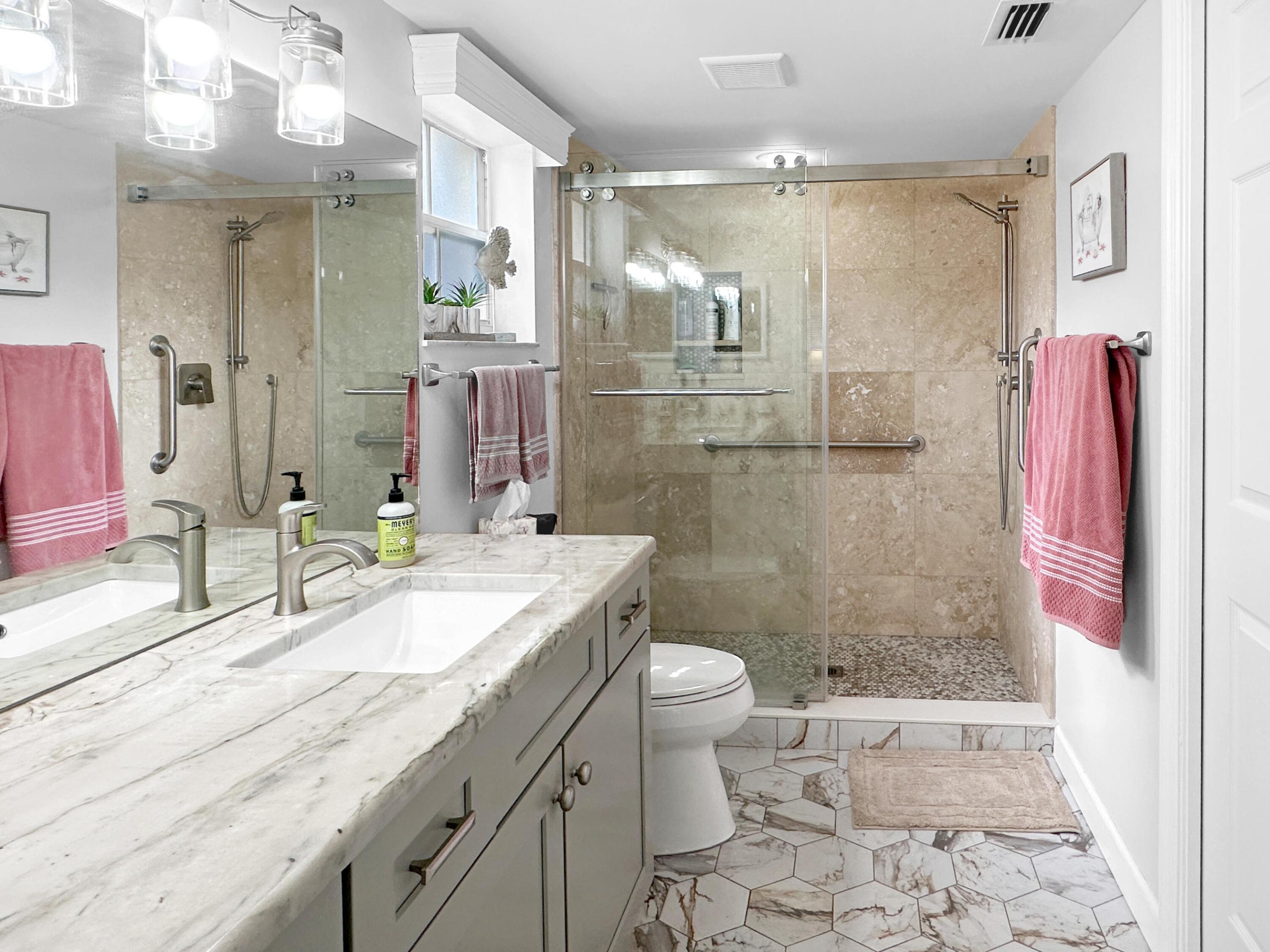 GROVE ISLE EAST CONDOMINIUM - Residential