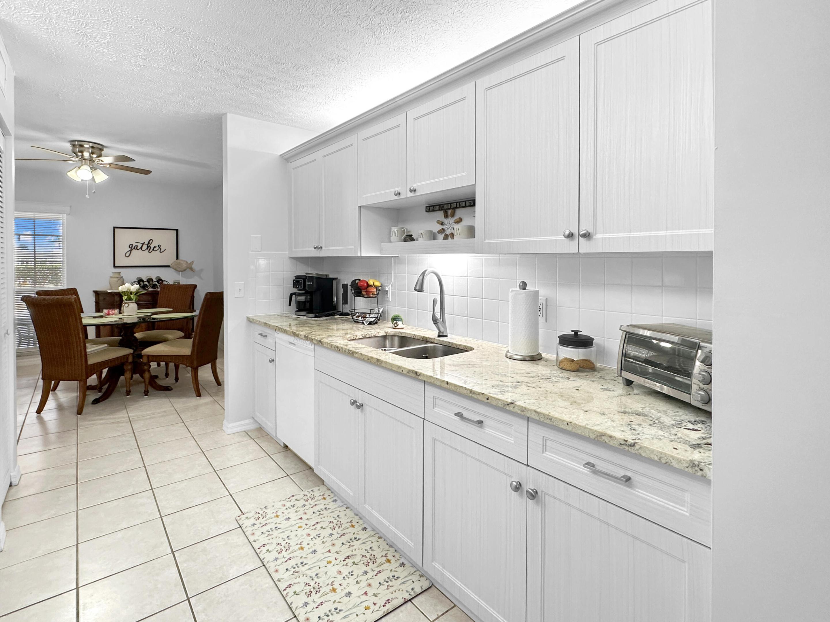 GROVE ISLE EAST CONDOMINIUM - Residential