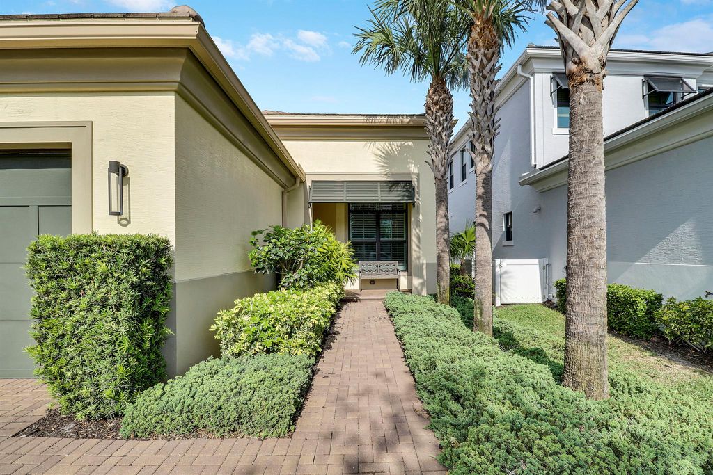 Photo of 13153 Faberge Place, Palm Beach Gardens, FL 33418 (MLS # R11085326)