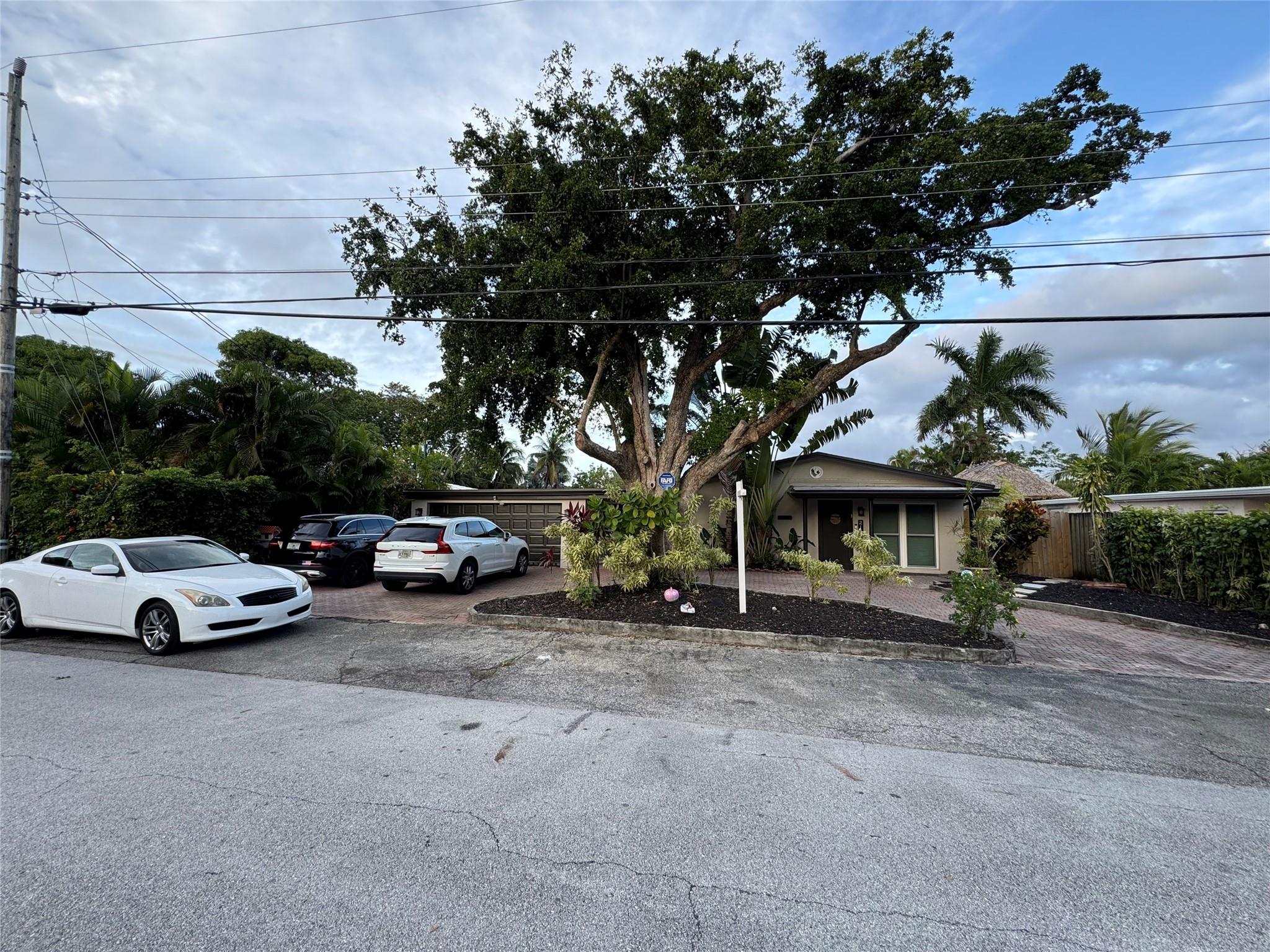 Coral Gardens 30-7 B - Residential