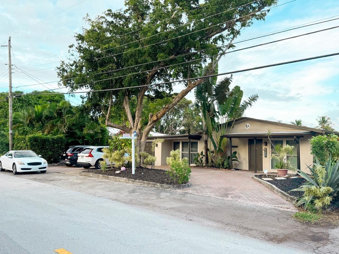 Coral Gardens 30-7 B - Residential