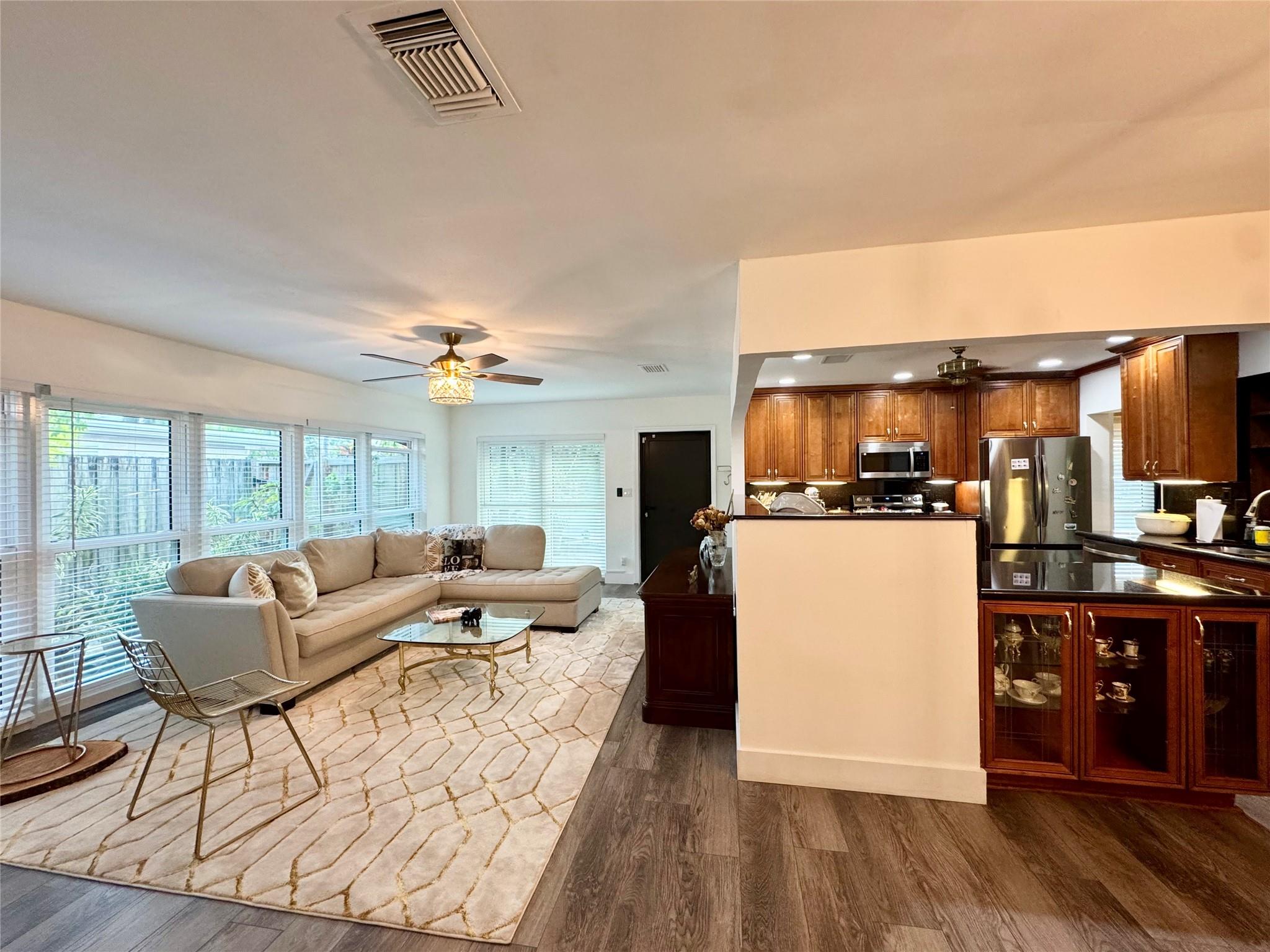 Coral Gardens 30-7 B - Residential