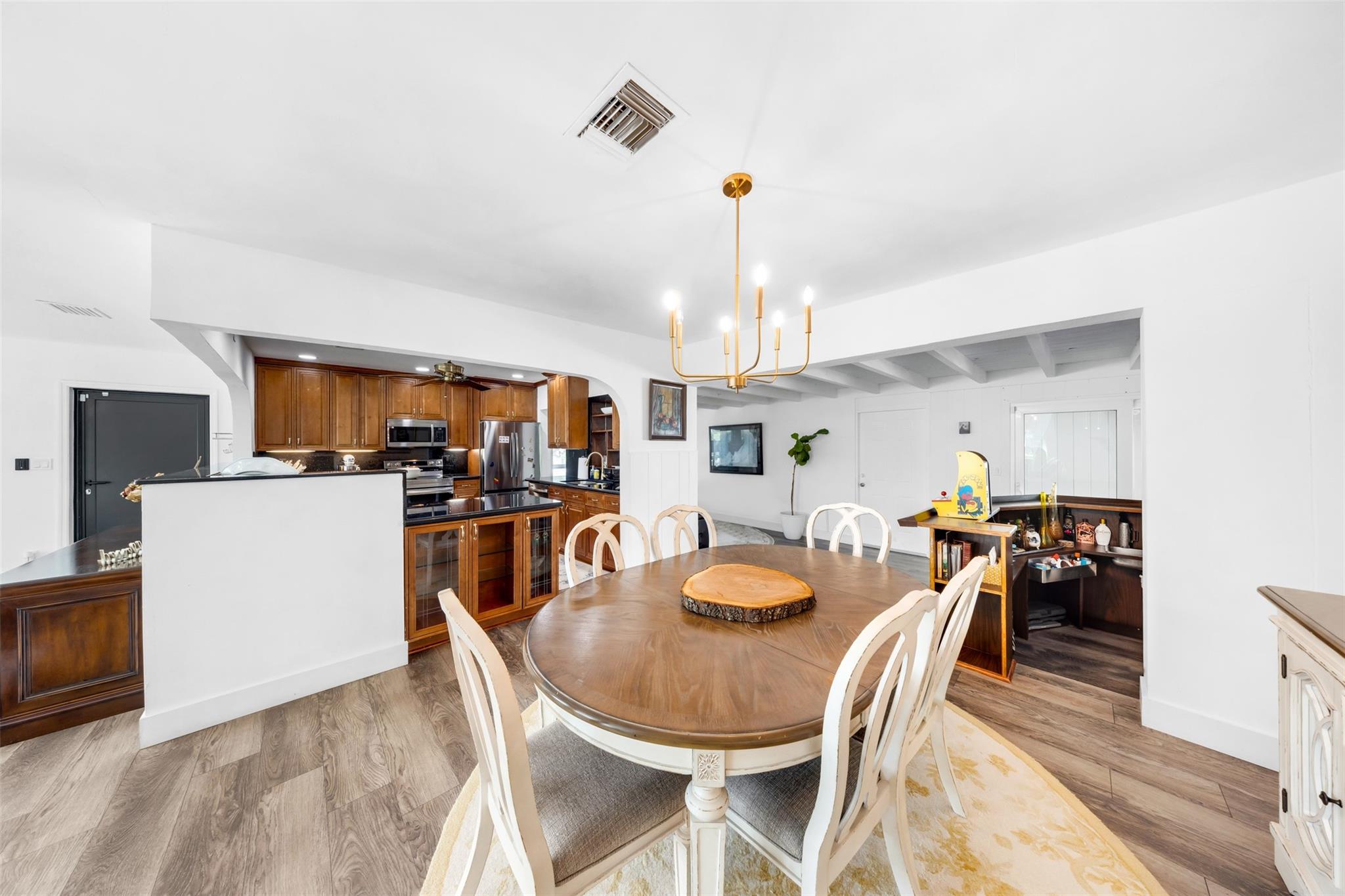 Coral Gardens 30-7 B - Residential