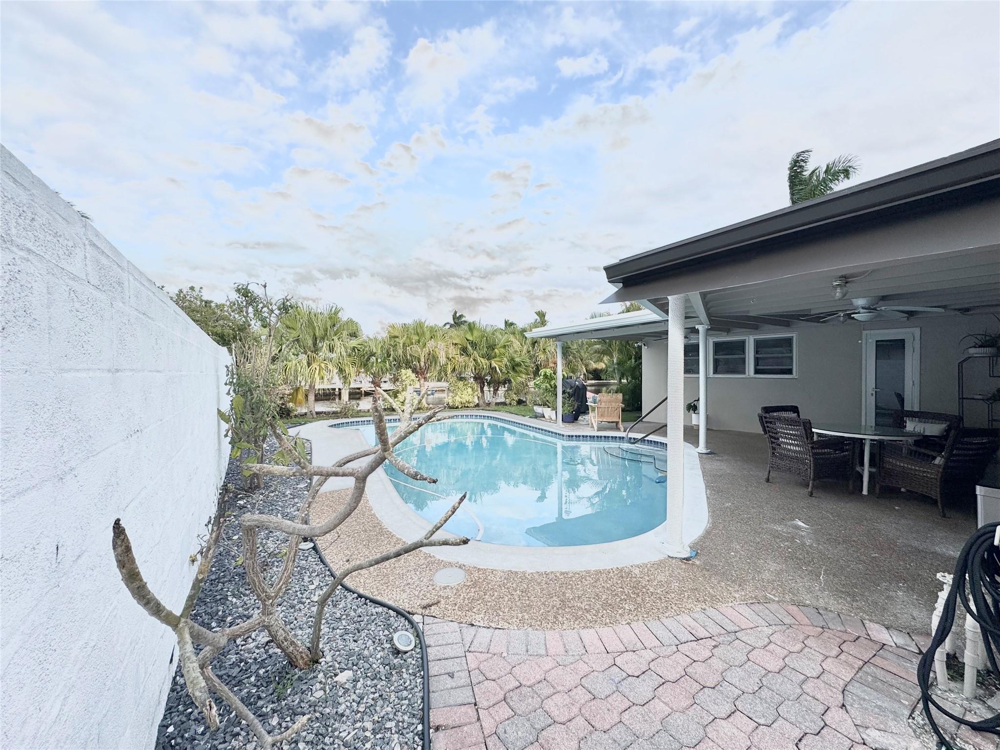 Coral Gardens 30-7 B - Residential